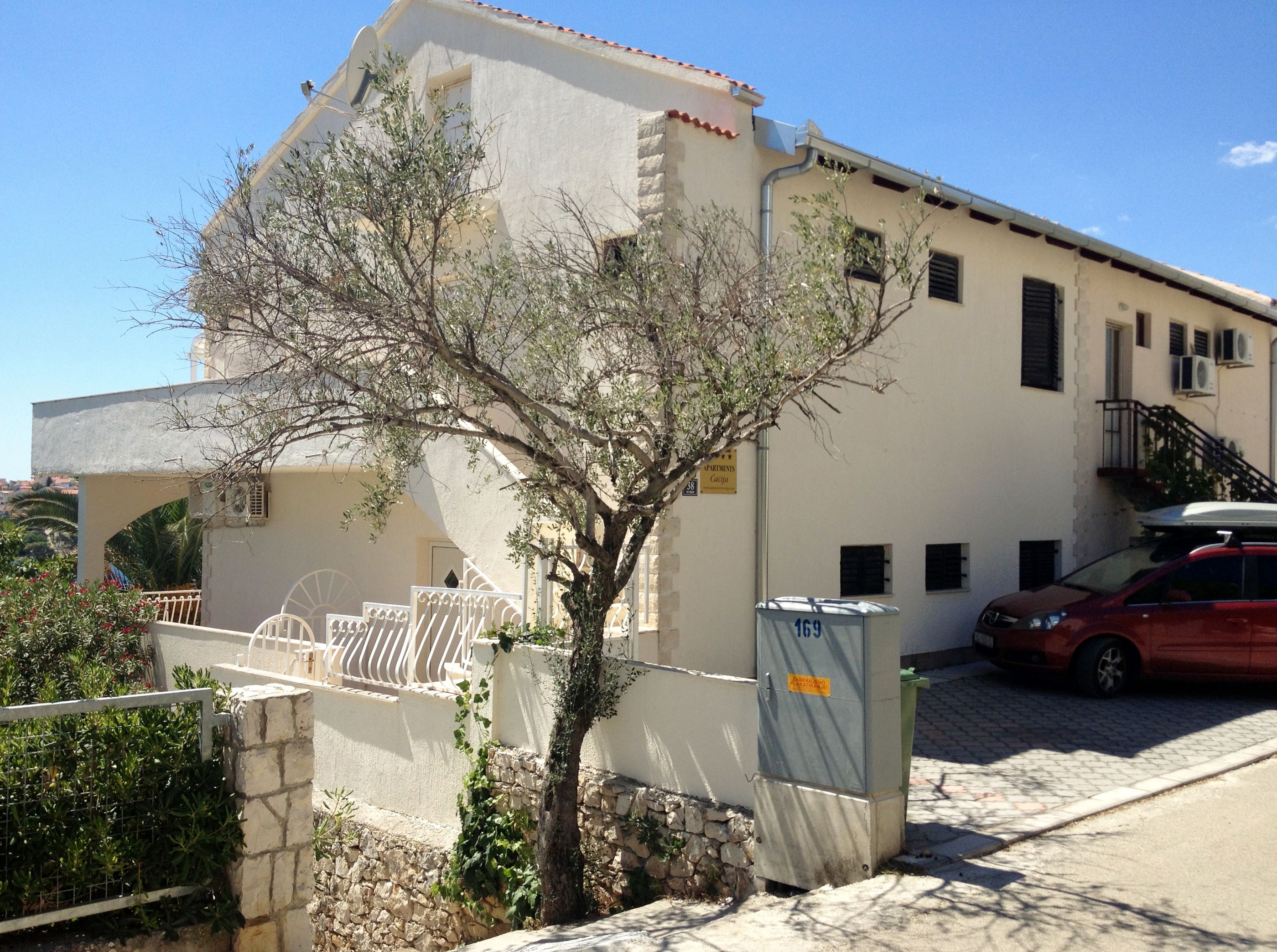 Apartments ČAČIJA 64091-A1