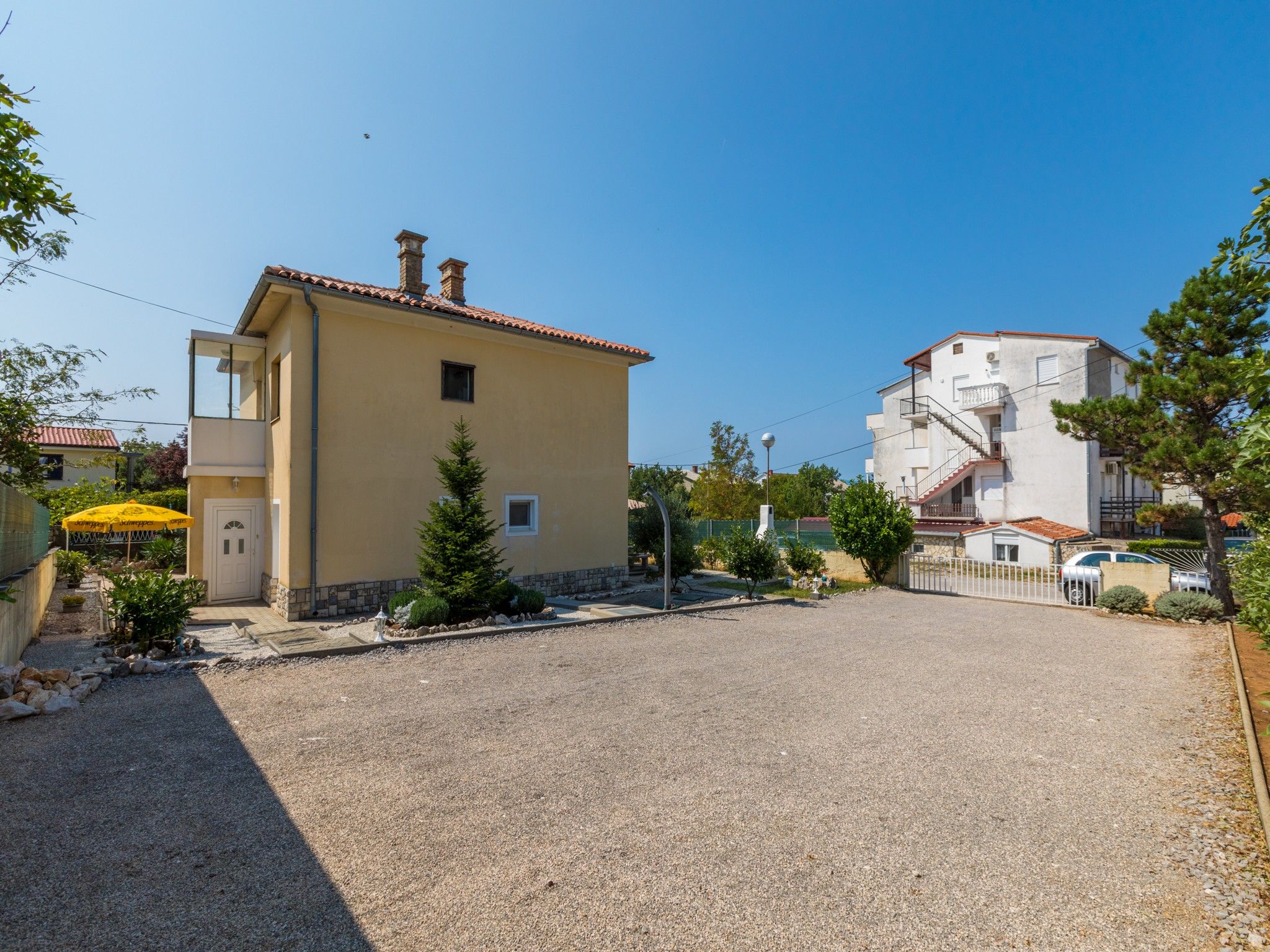 Apartments Ksenija 62795-A2
