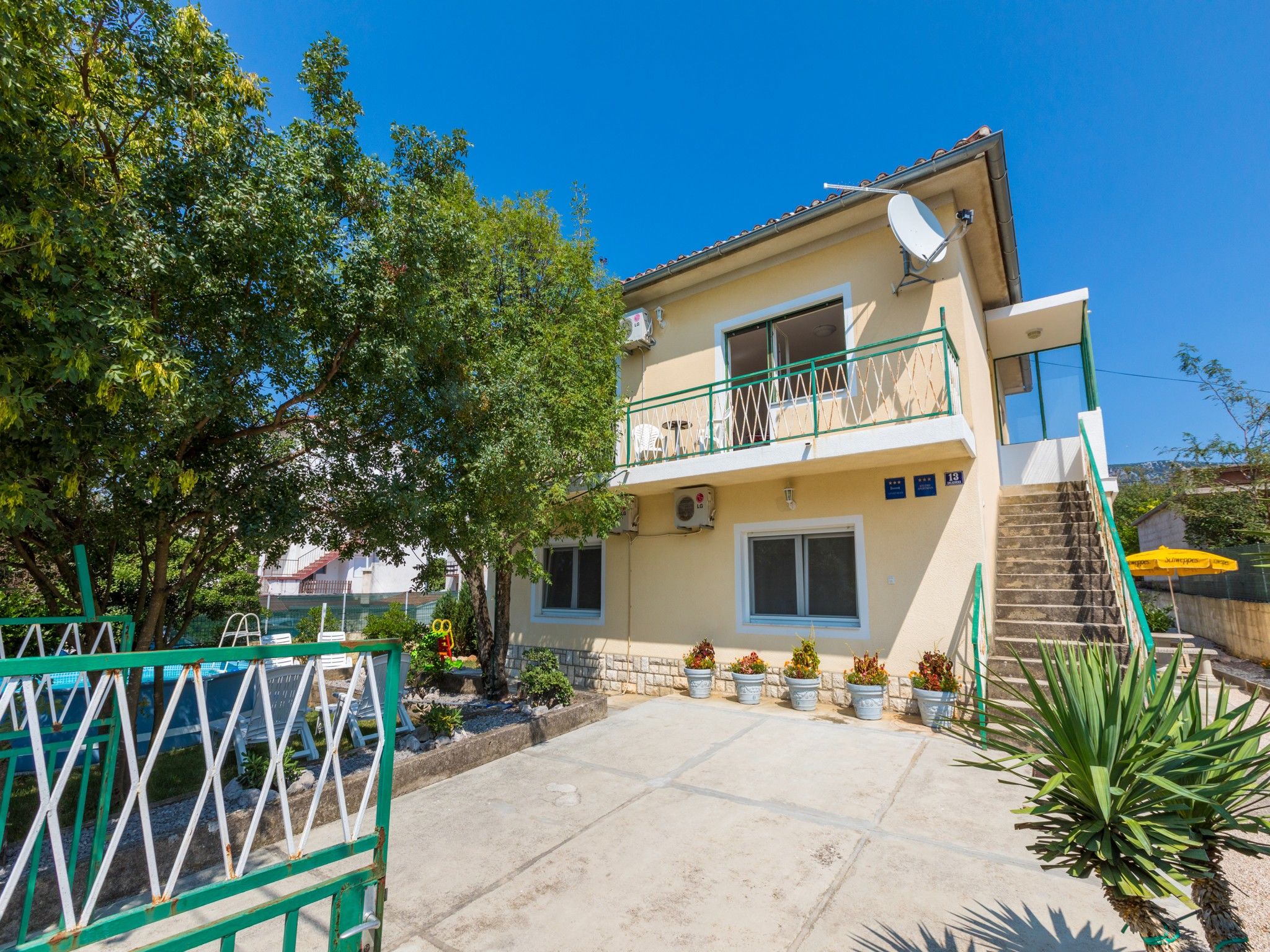 Apartments Ksenija 62795-A2