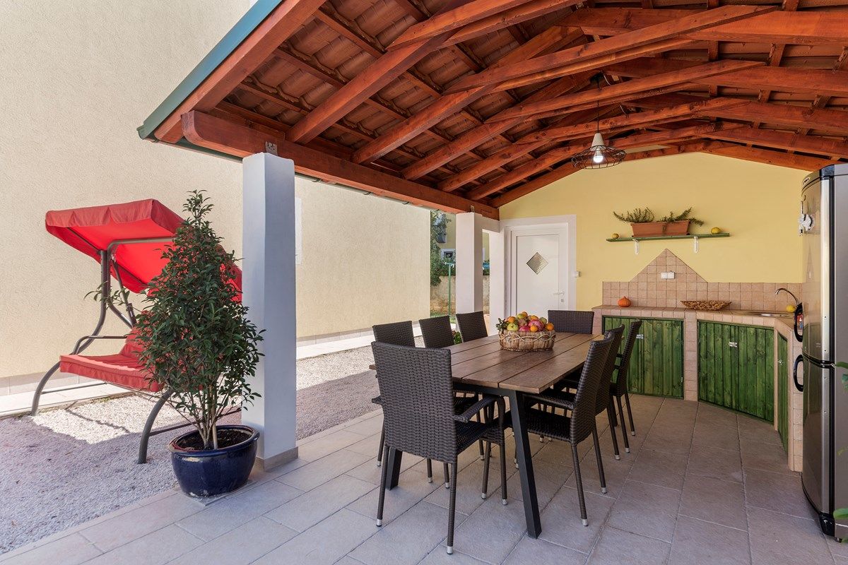 Villa Monica 73853-K1
