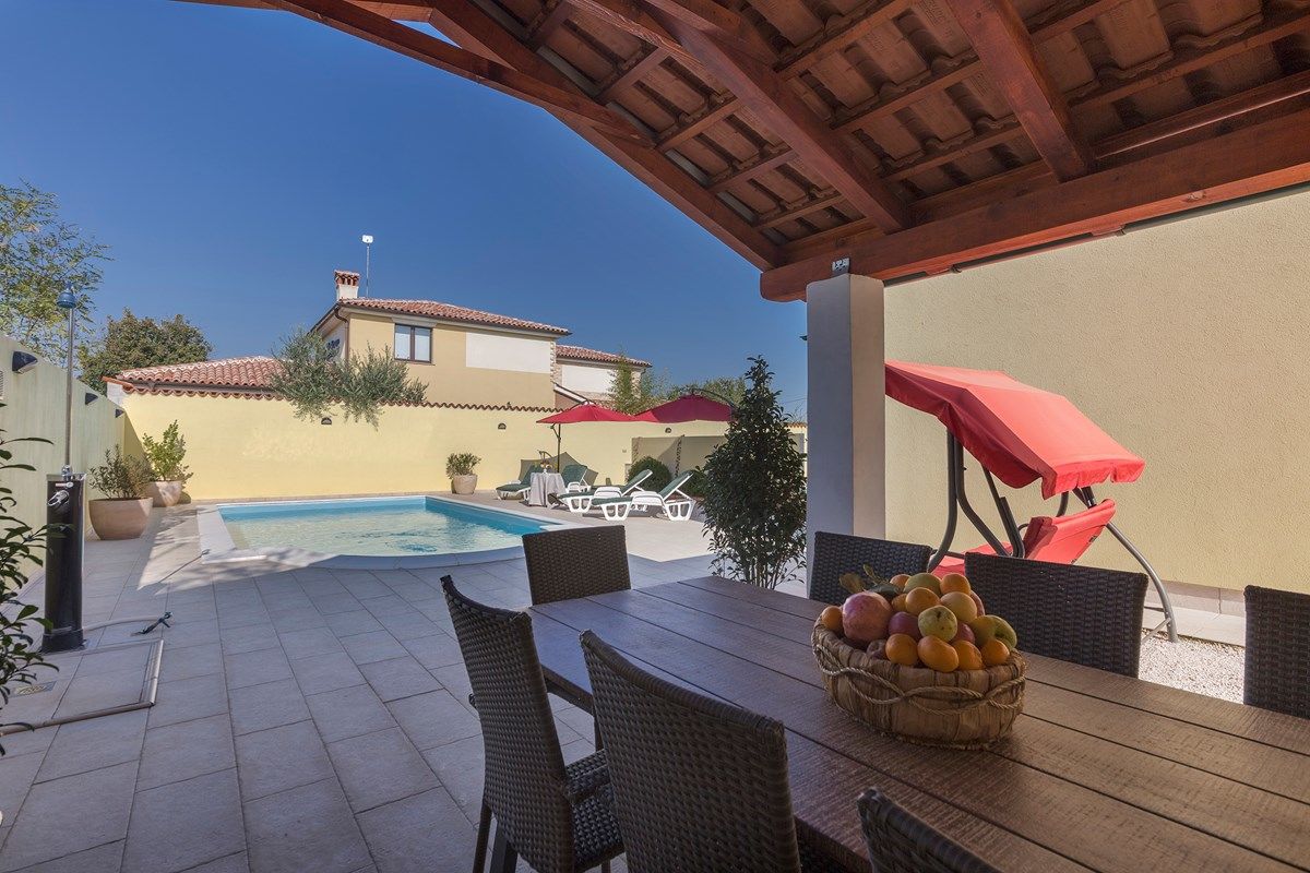 Villa Monica 73853-K1