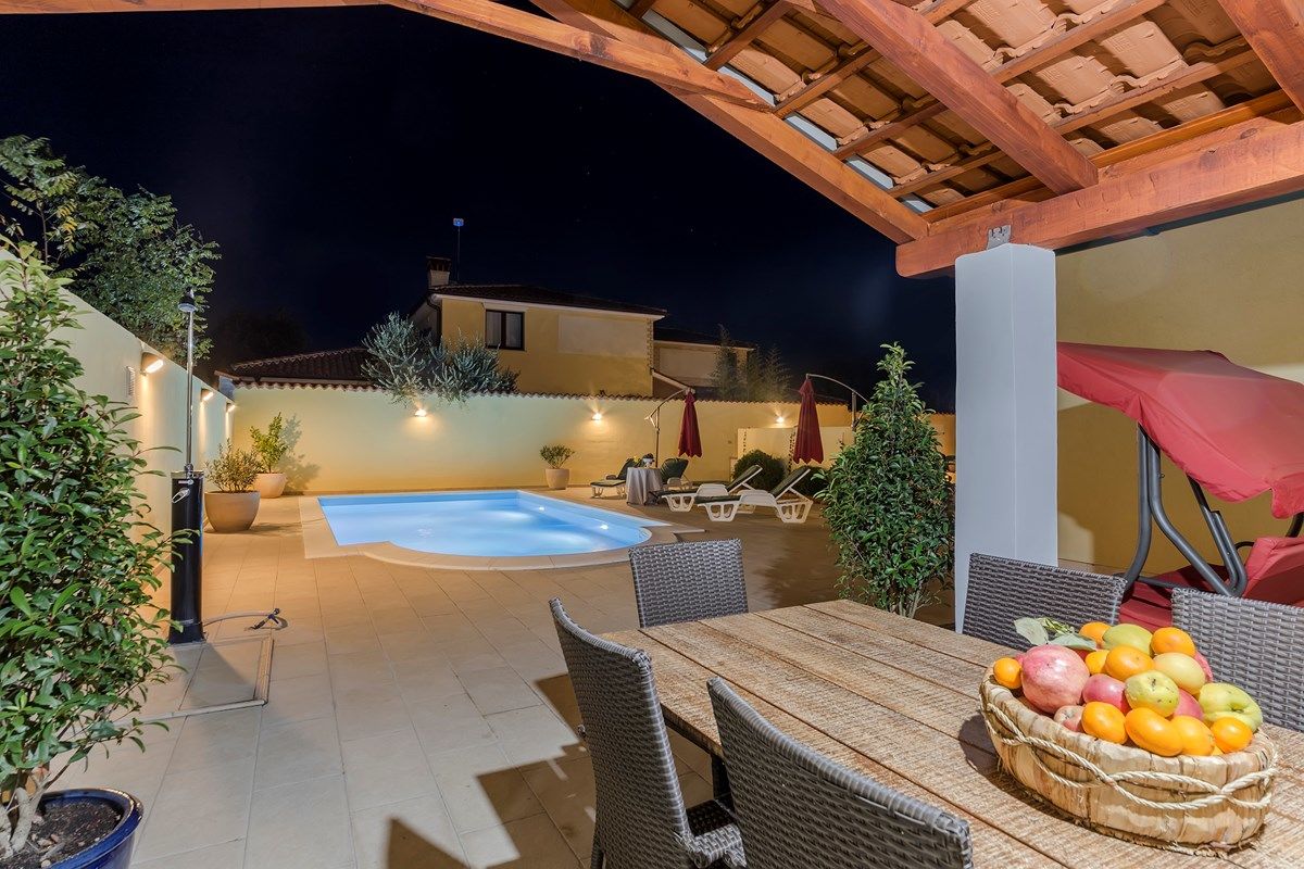 Villa Monica 73853-K1