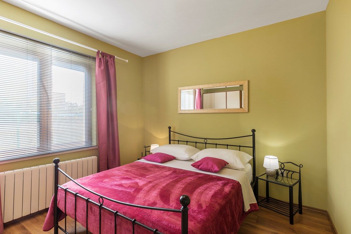 Villa Monica 73853-K1