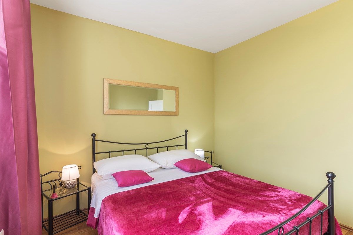 Villa Monica 73853-K1