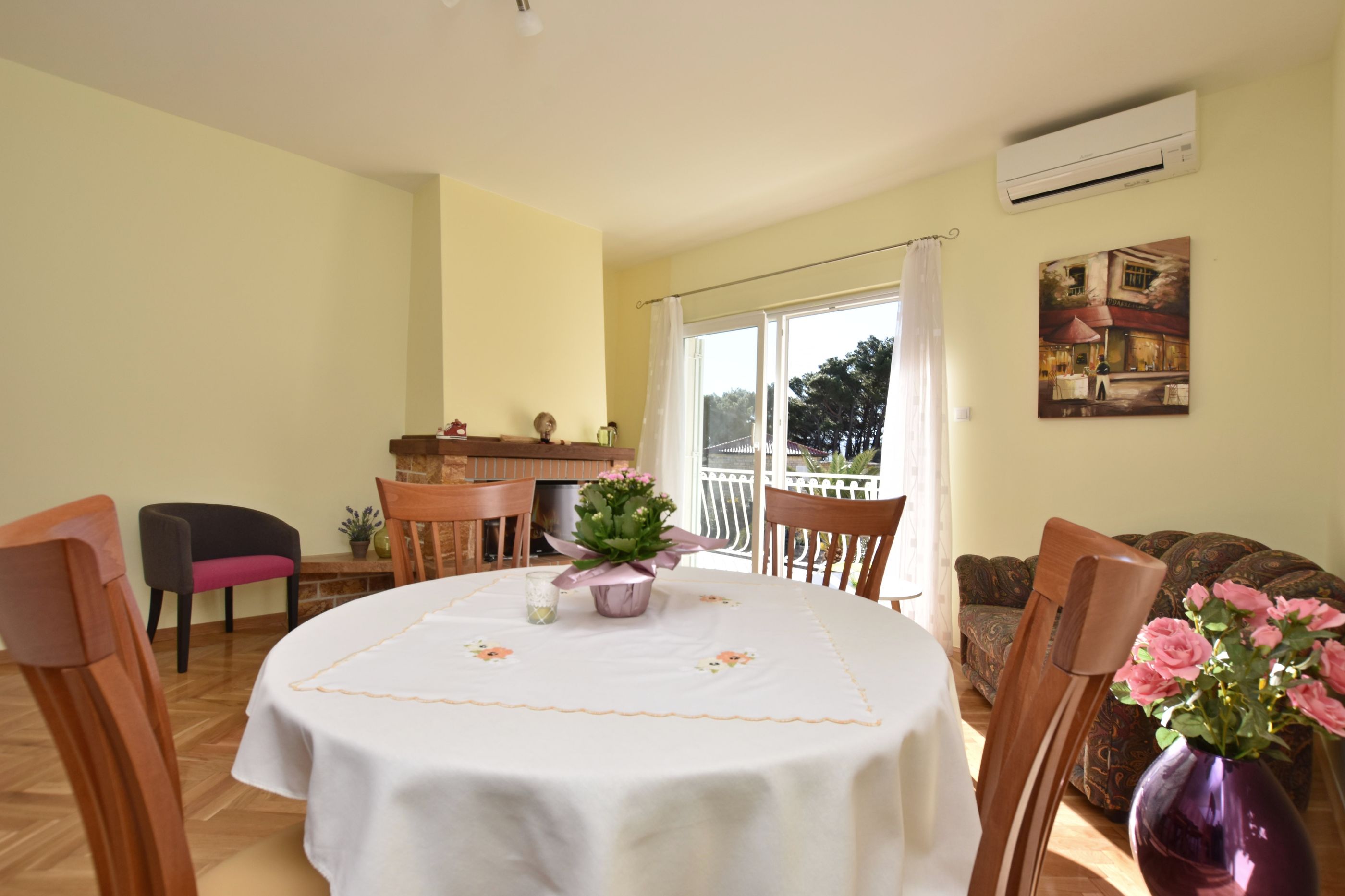 Apartments and Room Alen 39481-A5