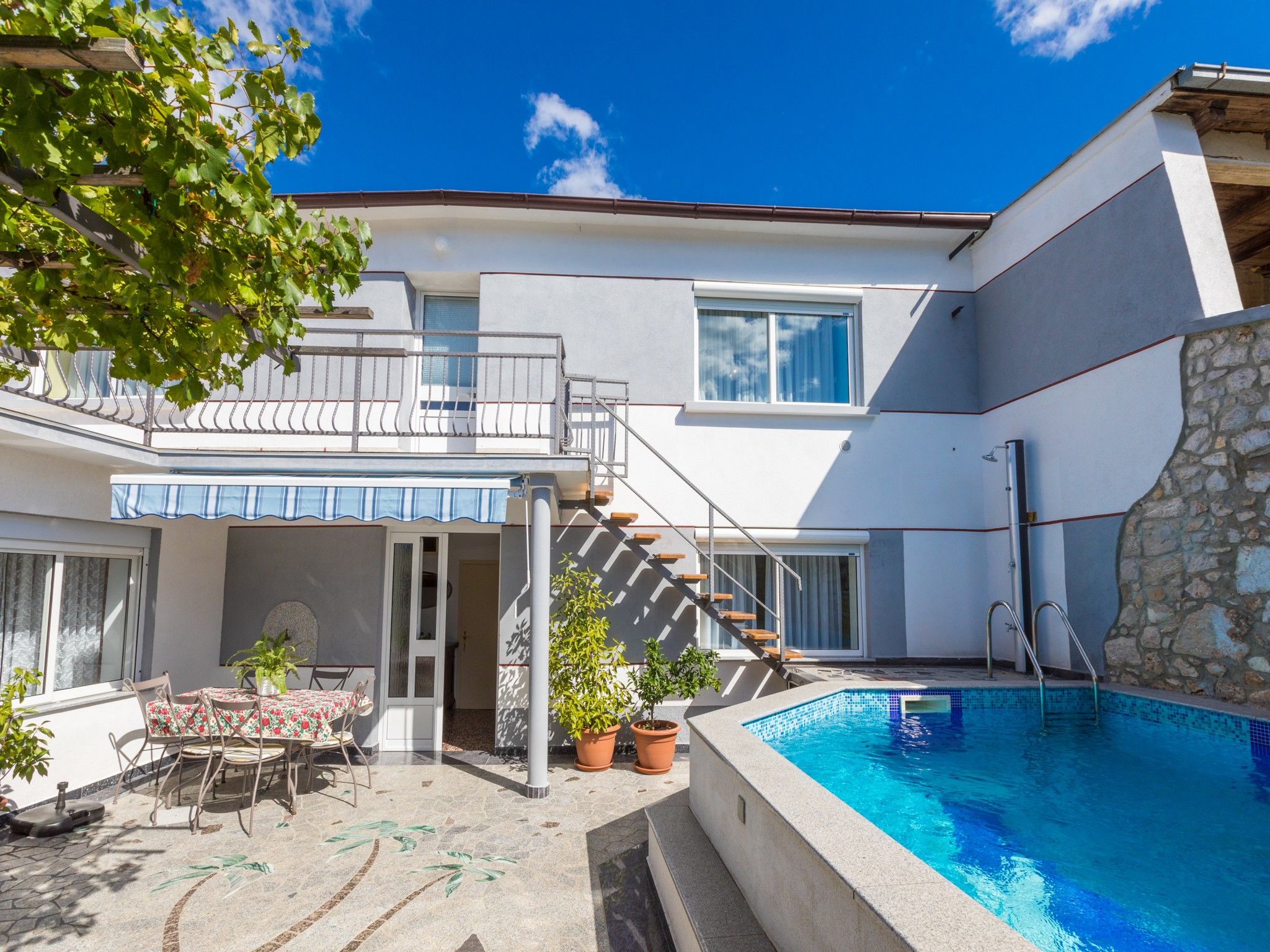 House Delfin 62672-A1
