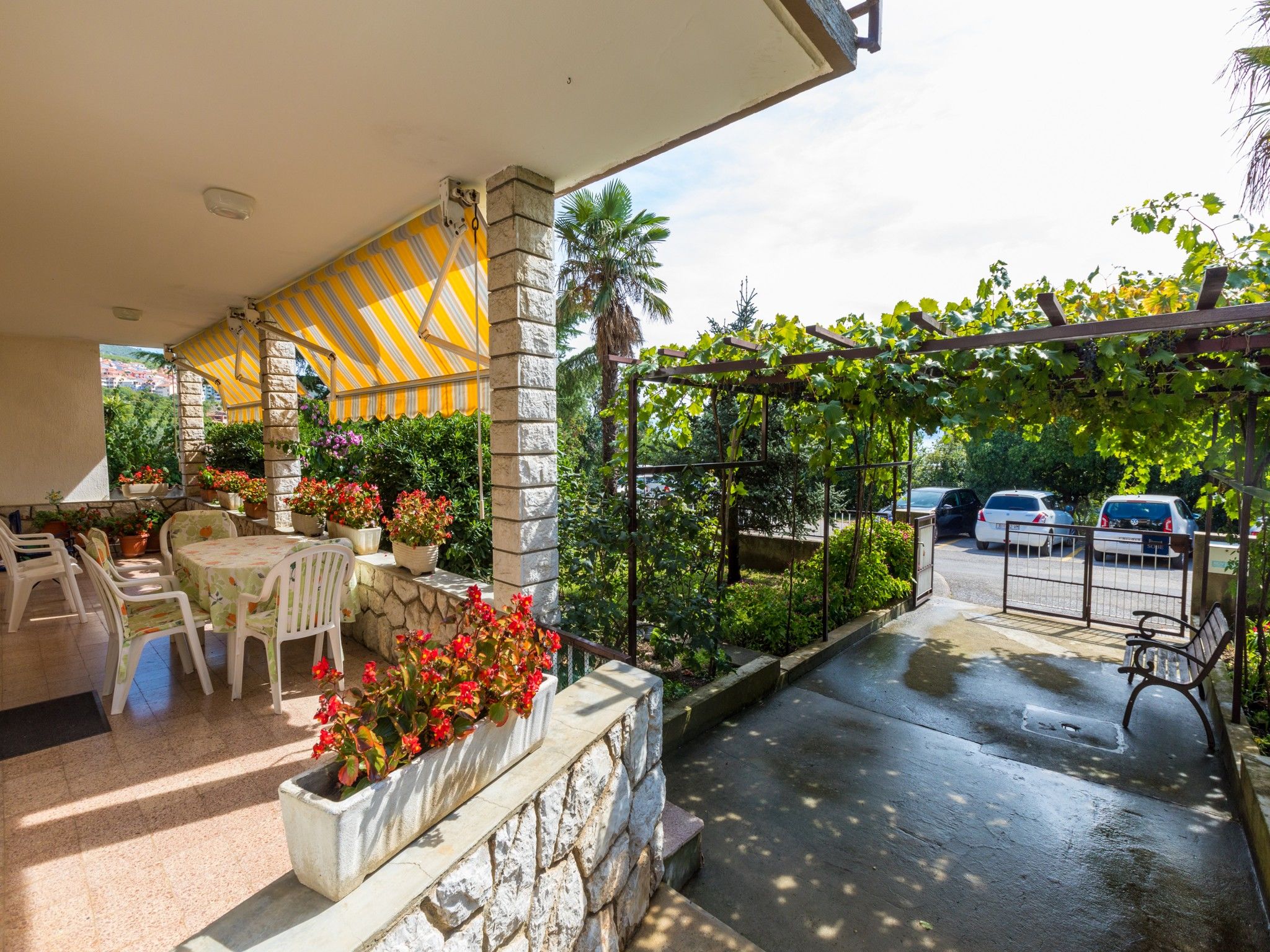 Apartments Antony 62466-A1