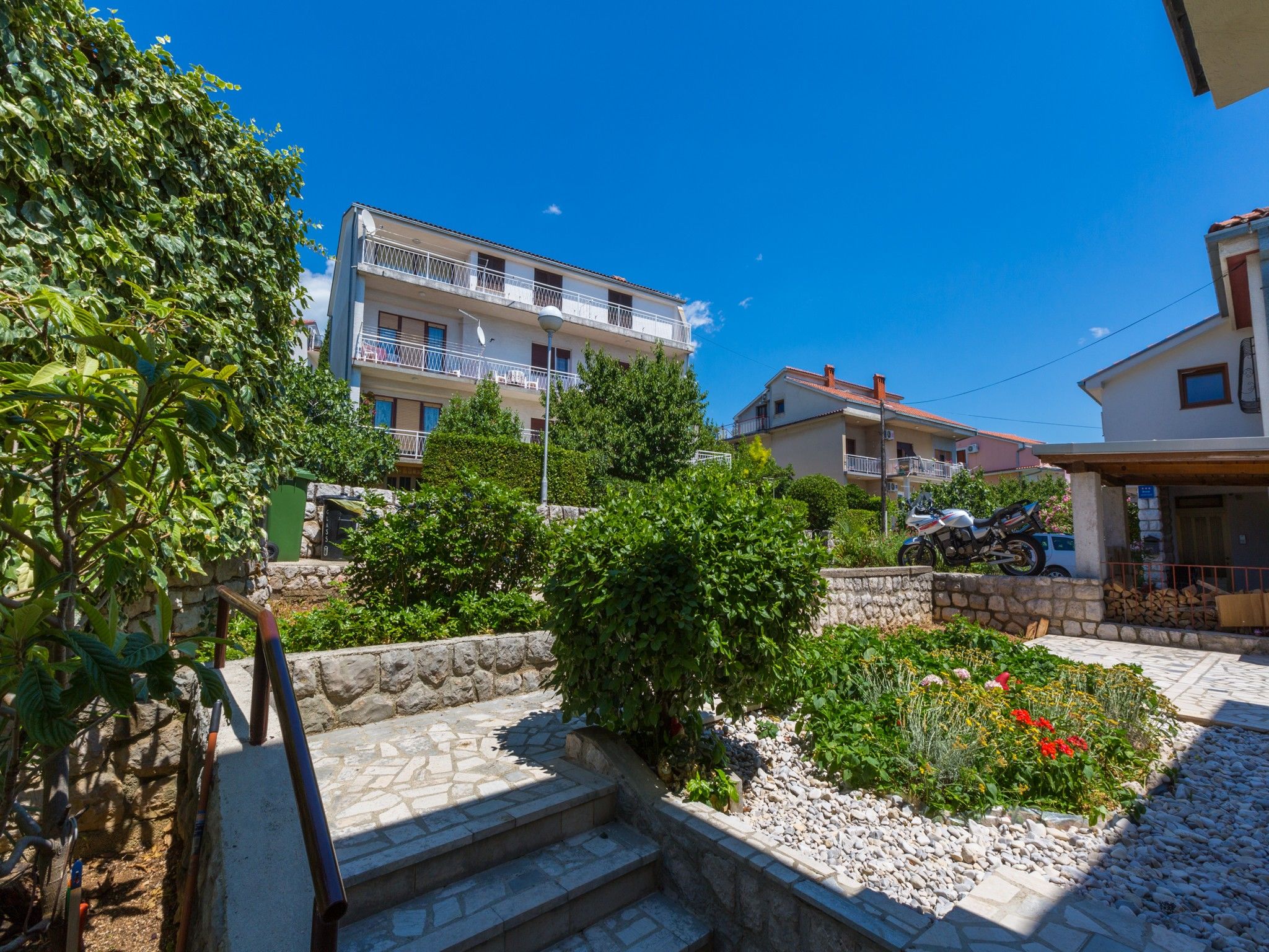 Apartments Miroslava 62514-A3