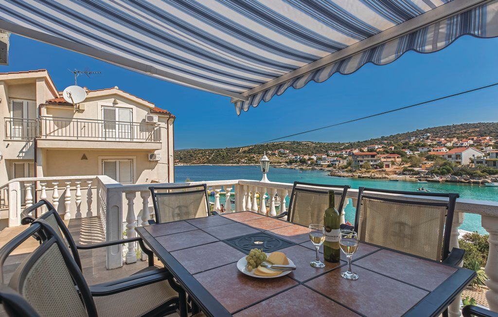 Apartments Ivan 17171-A1