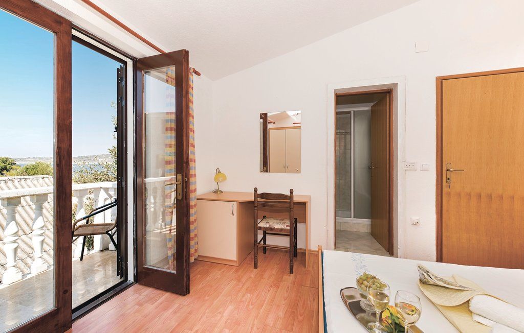 Apartments Ivan 17171-A2