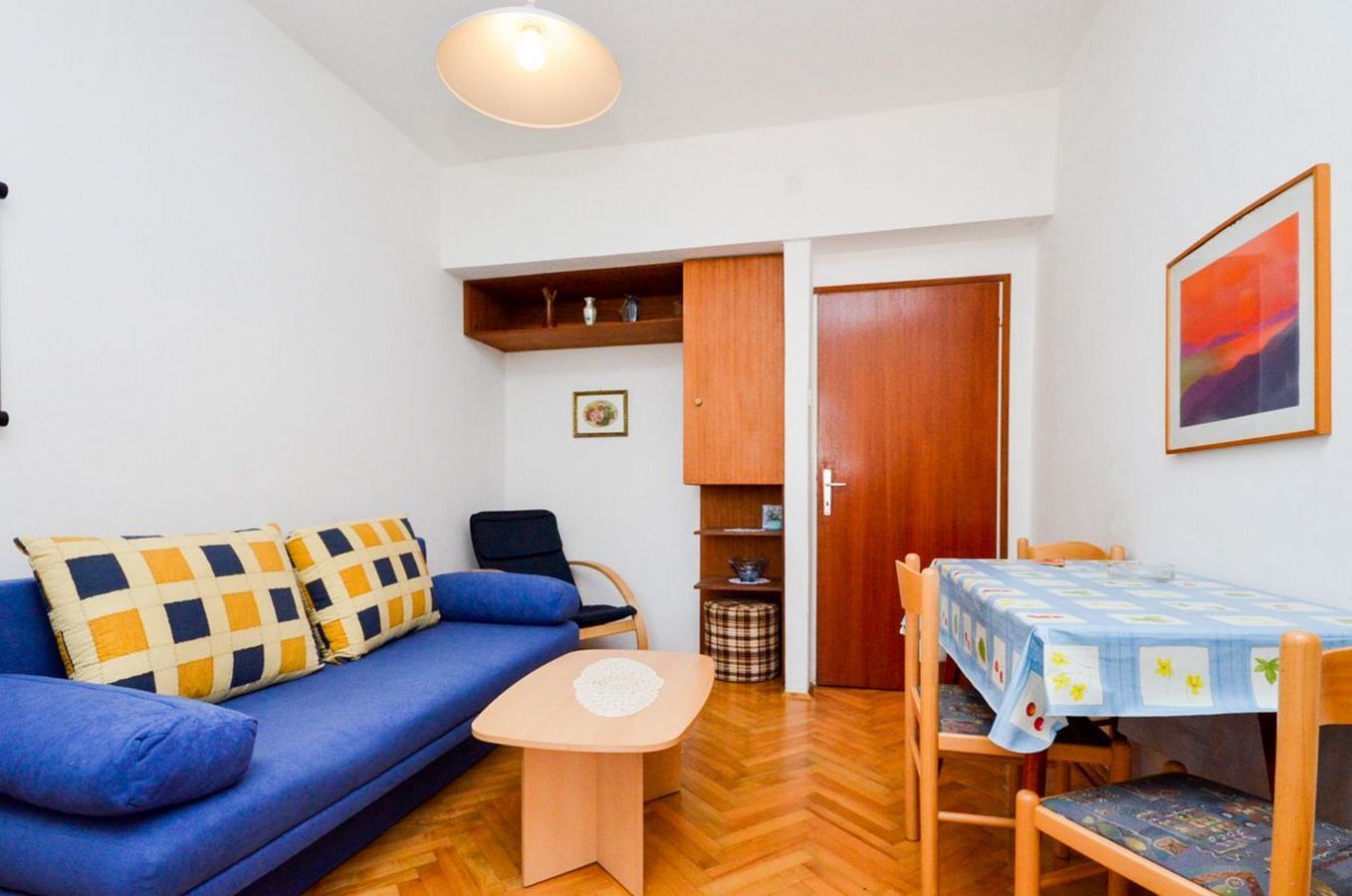 Apartment and Rooms Biserka 20291-A2