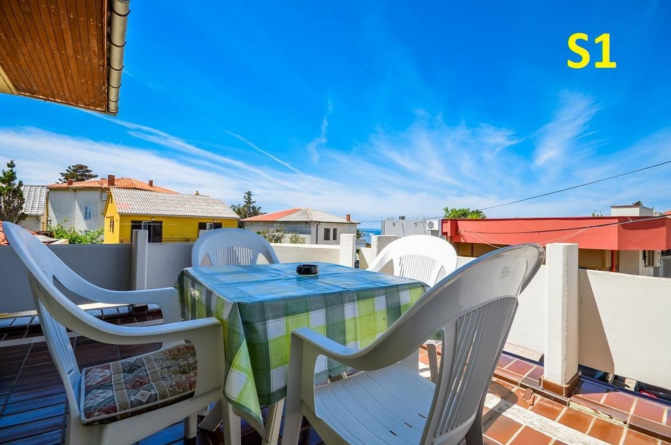 Apartment and Rooms Biserka 20291-A2