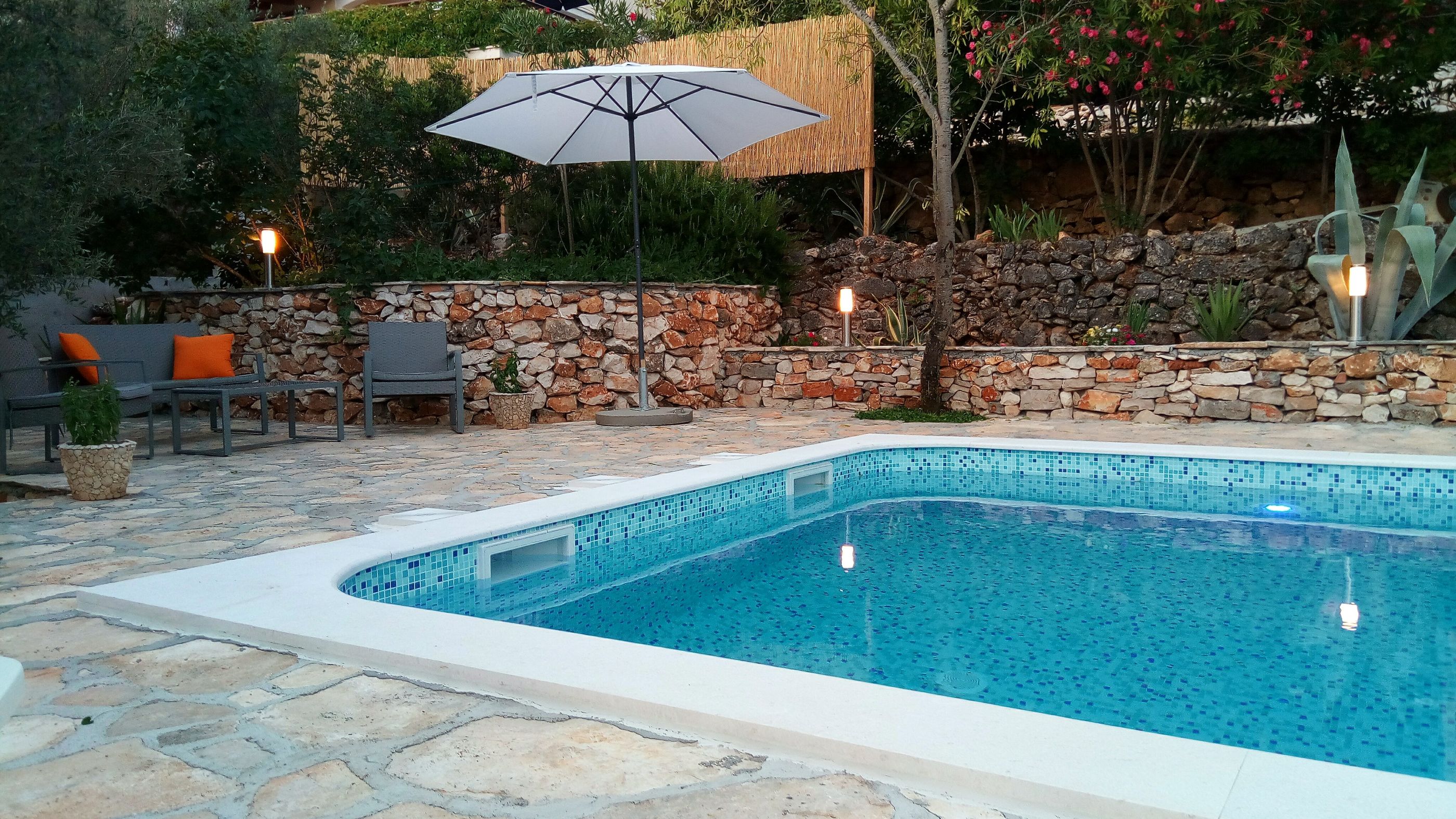 Apartments Franica 28041-A1