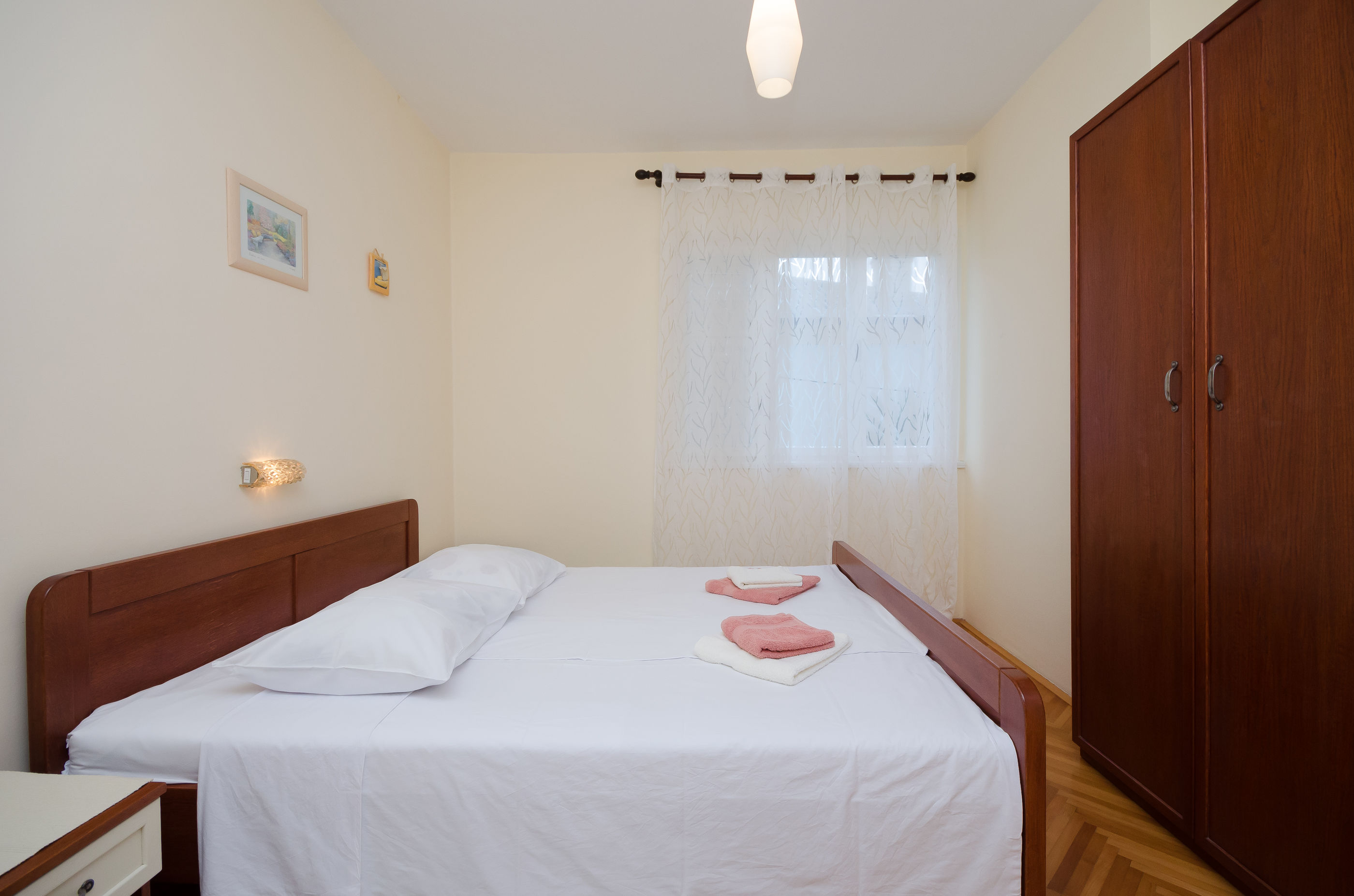 Rooms Mihaela 65771-S3