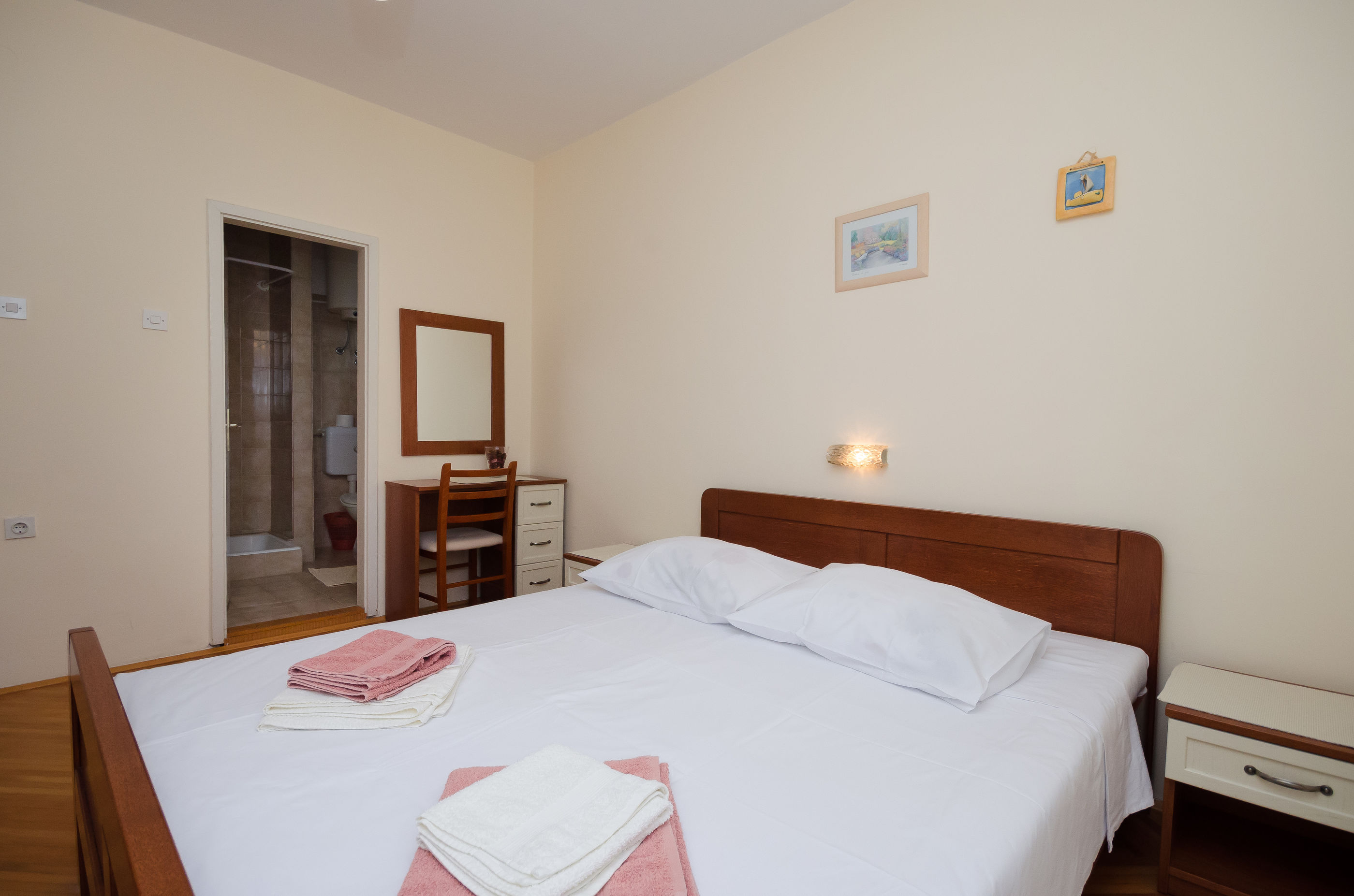 Rooms Mihaela 65771-S3