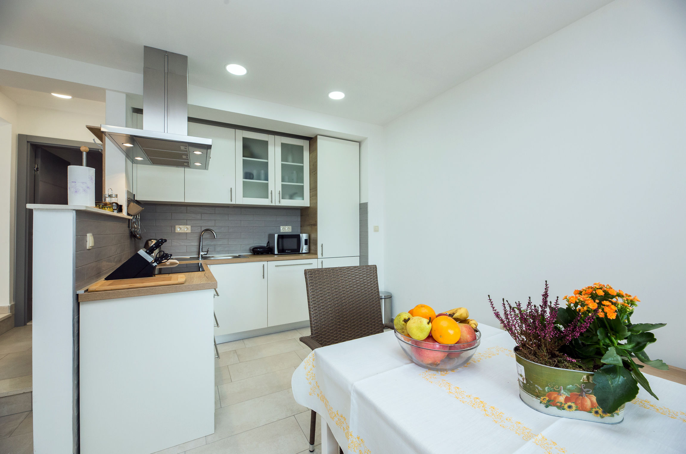 Apartments Roko 49051-A1