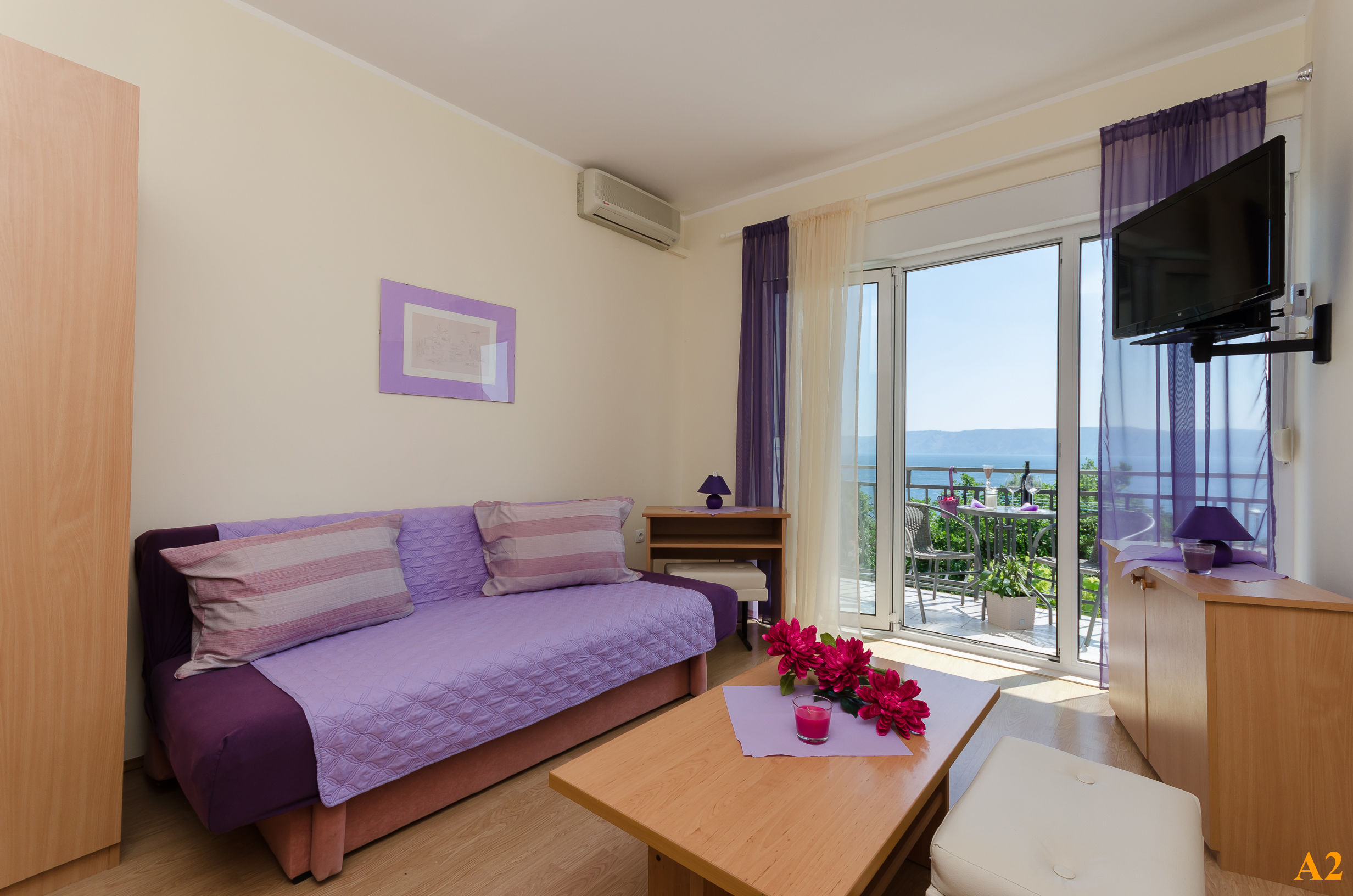 Apartments and Room Drazen 86521-A2