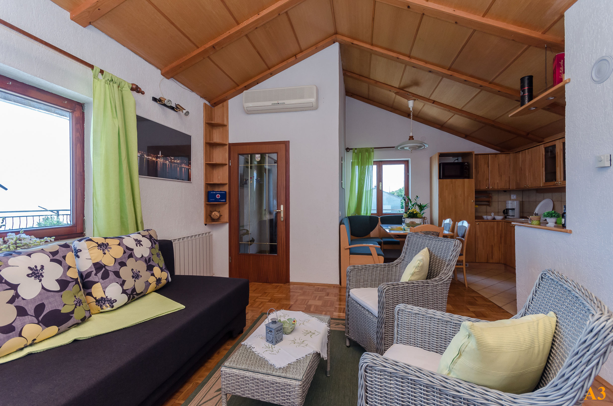 Apartments and Room Drazen 86521-A3