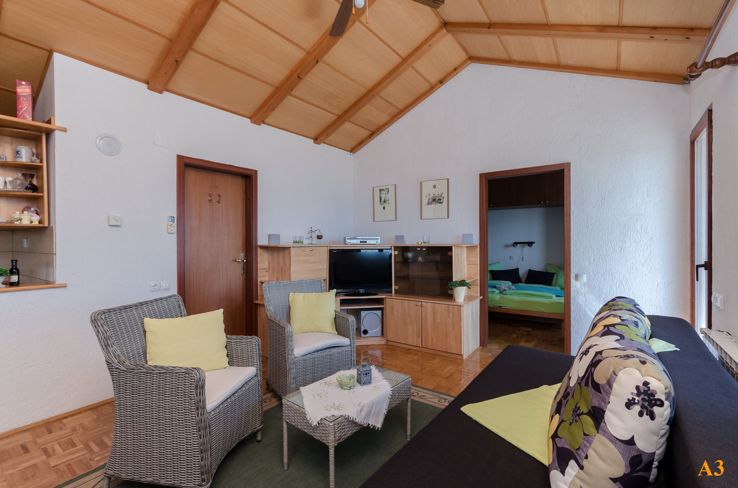 Apartments and Room Drazen 86521-A3