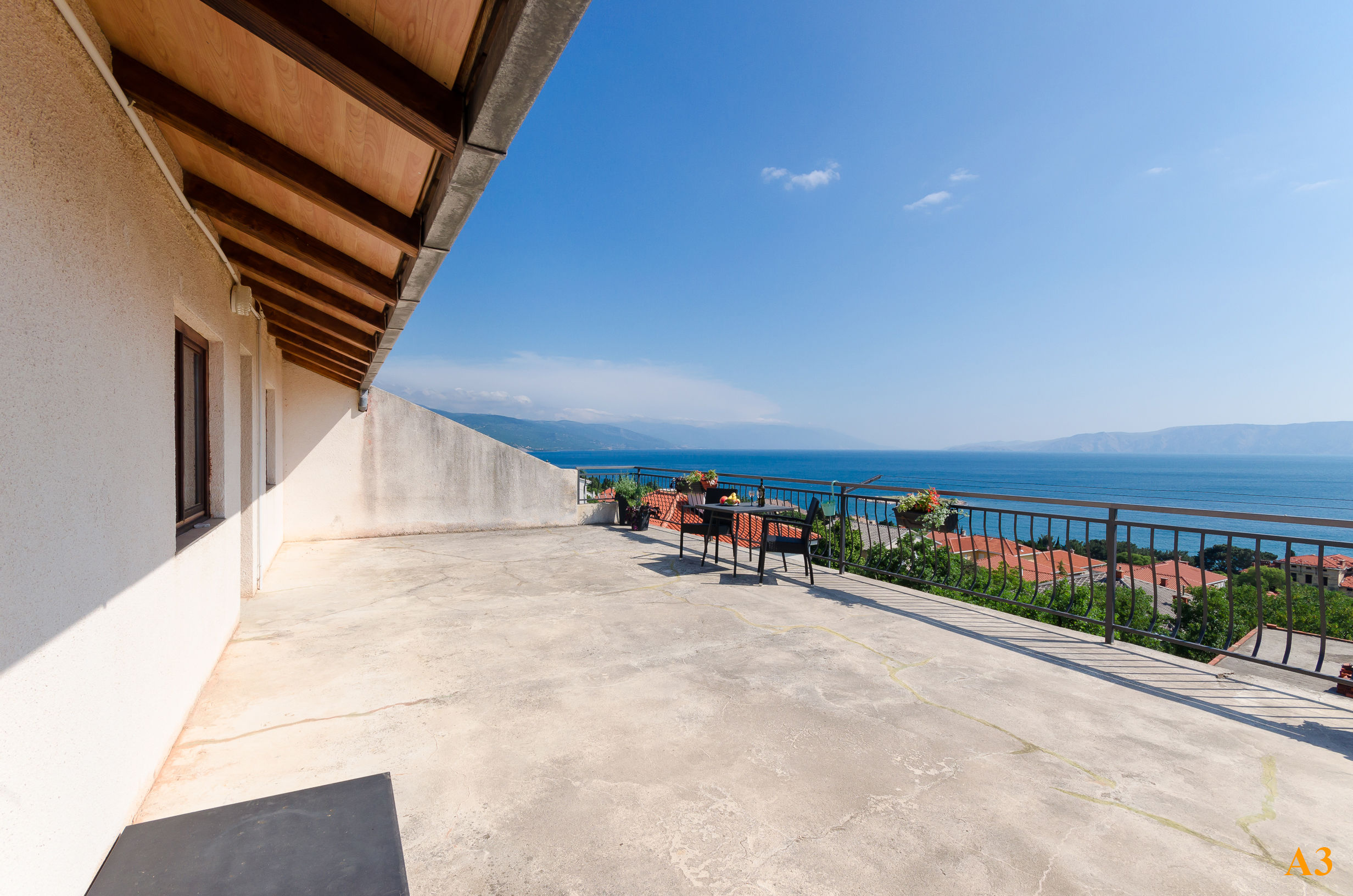 Apartments and Room Drazen 86521-A3