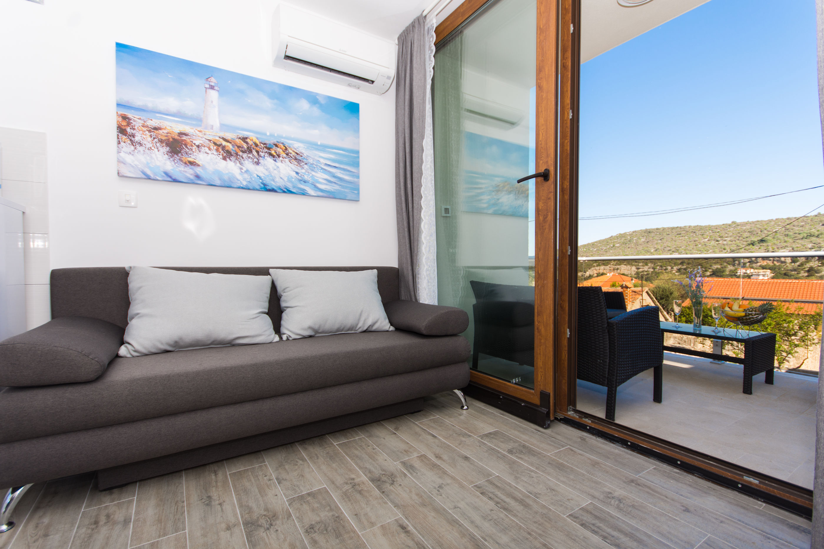 Apartments Villa LA 59731-A2