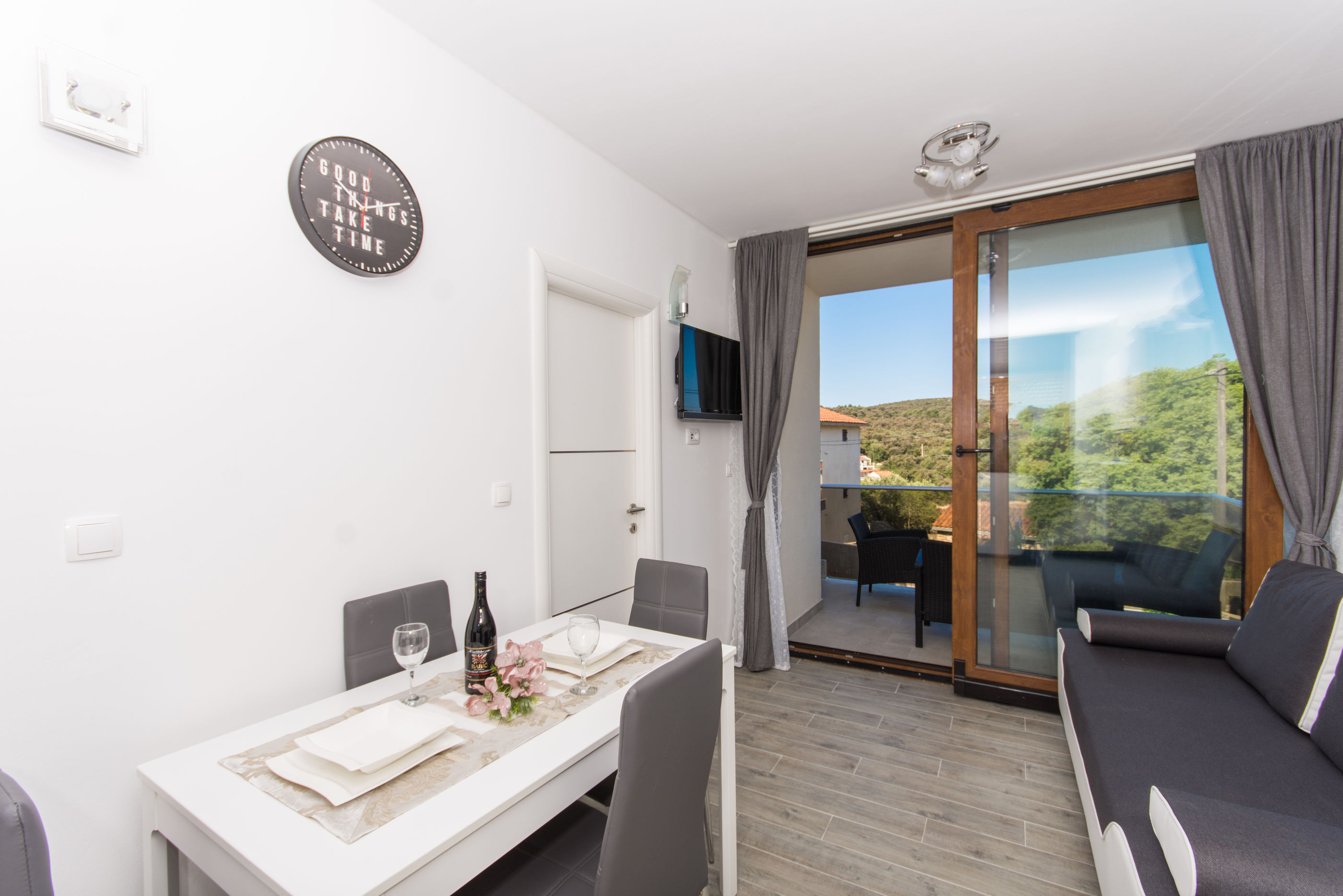 Apartments Villa LA 59731-A3