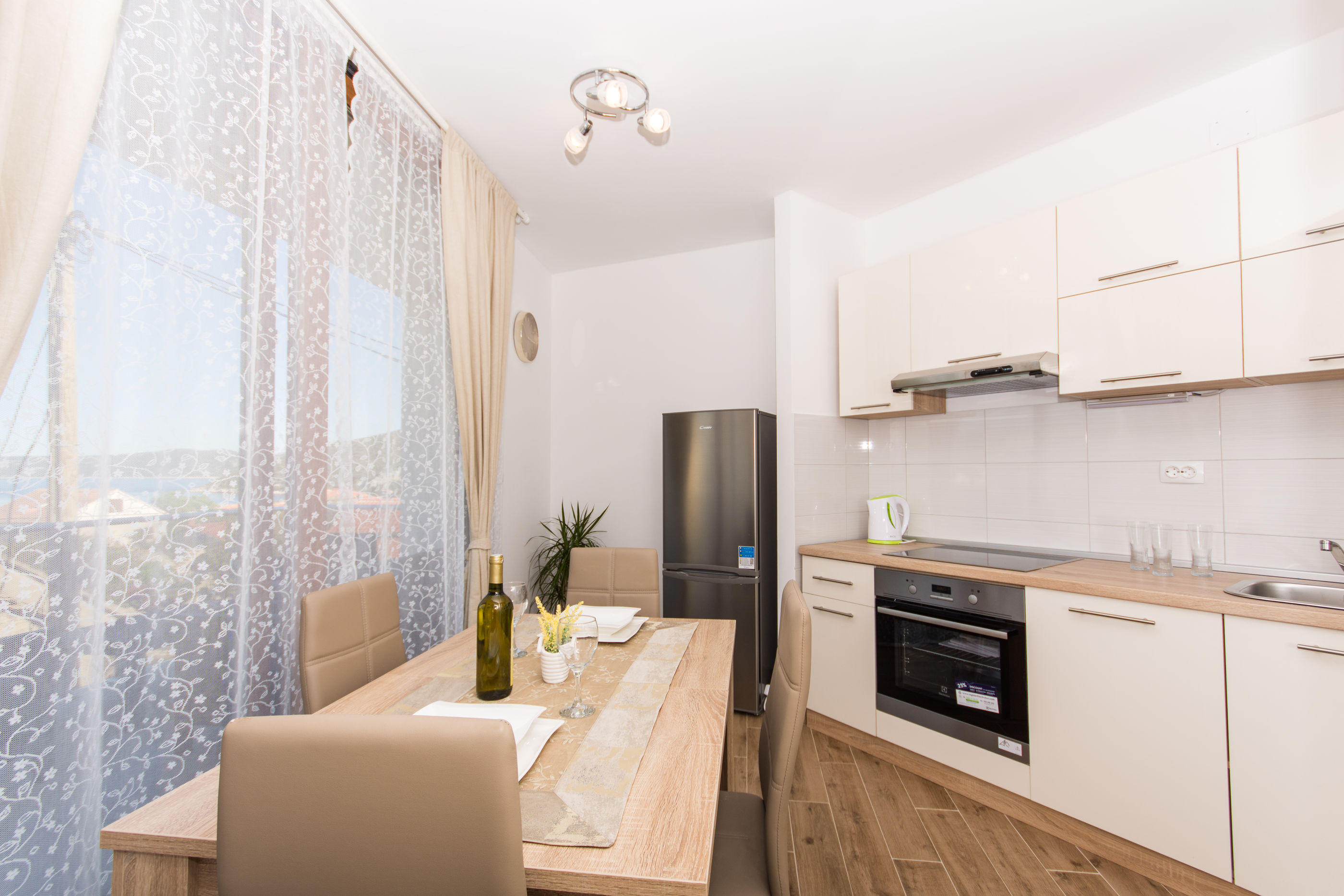 Apartments Villa LA 59731-A4