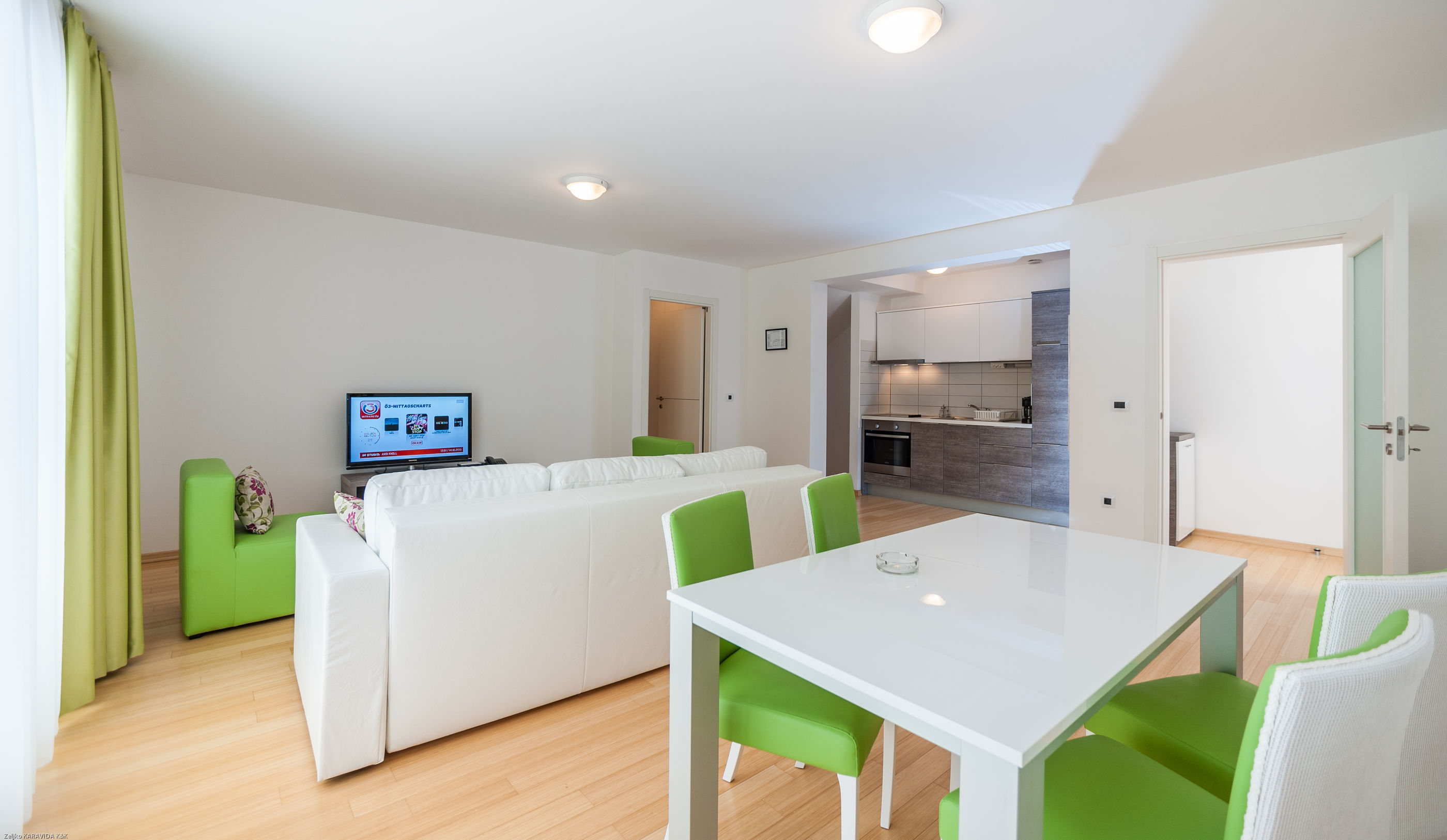 Apartments Sunnyside 59751-A1