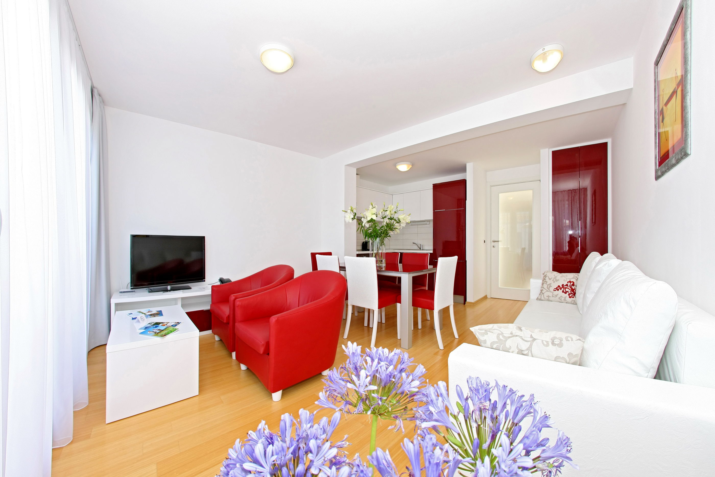 Apartments Sunnyside 59751-A3
