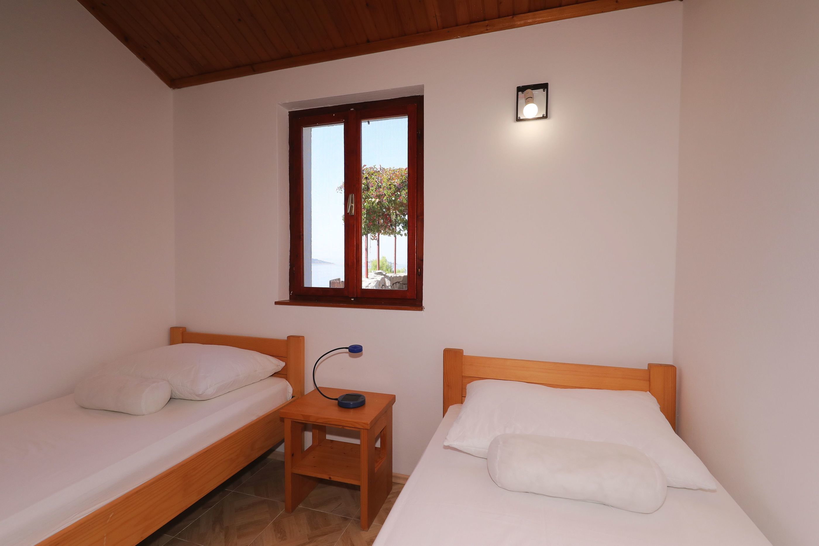 House Otok Sit 55402-K1