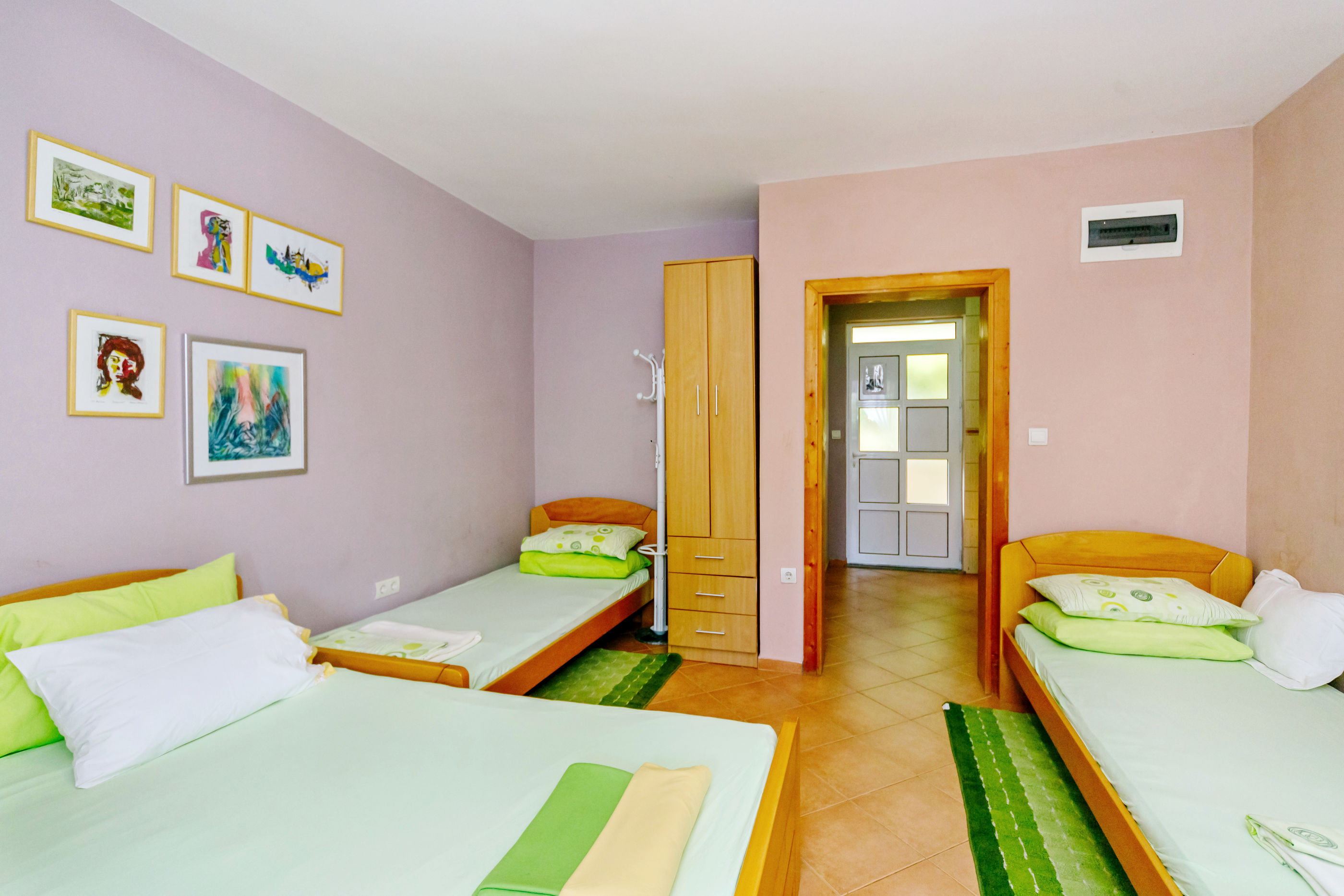 Apartments Wild Beauty 17291-A1
