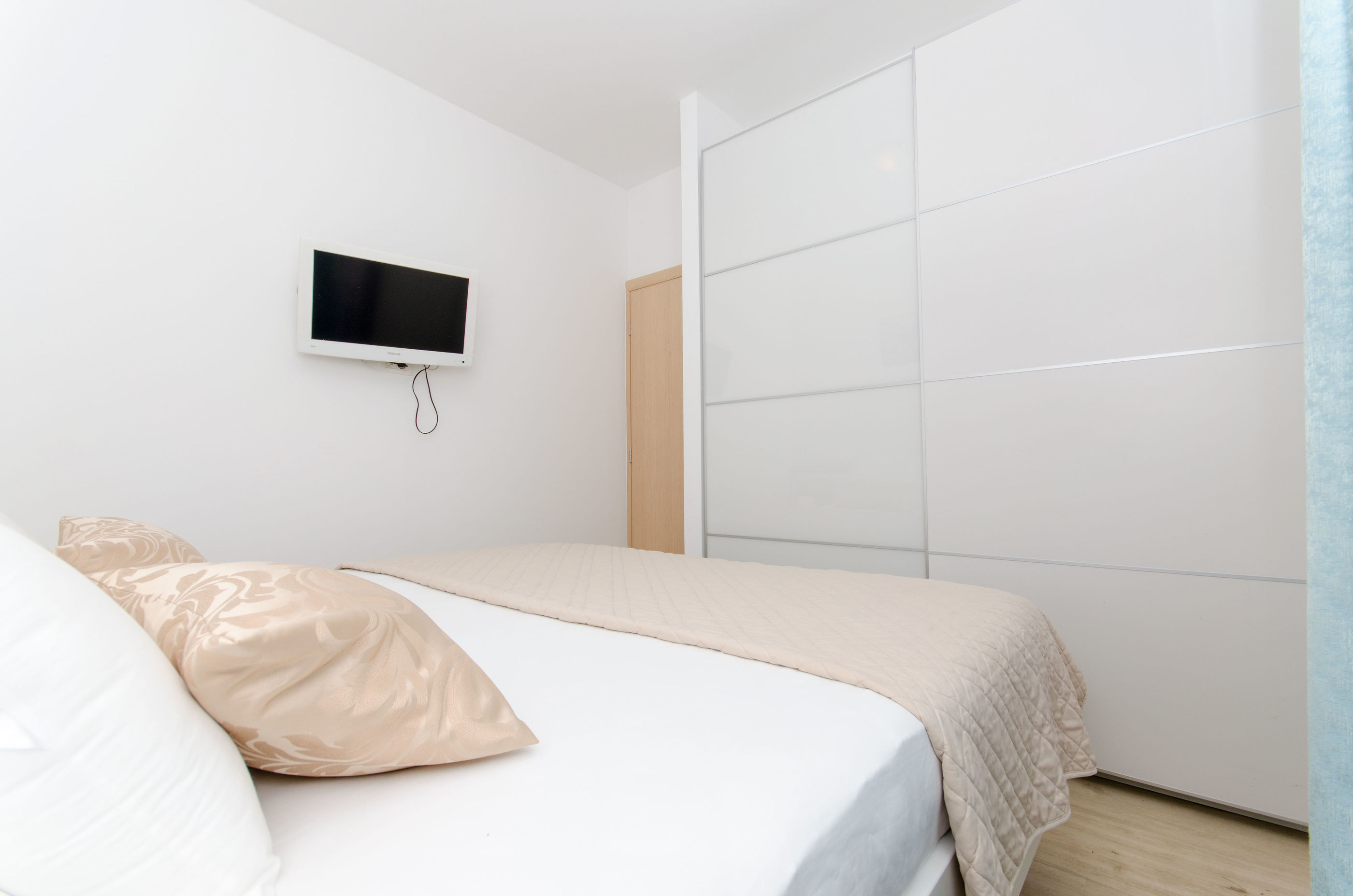 Apartments Villa LA 59731-A5