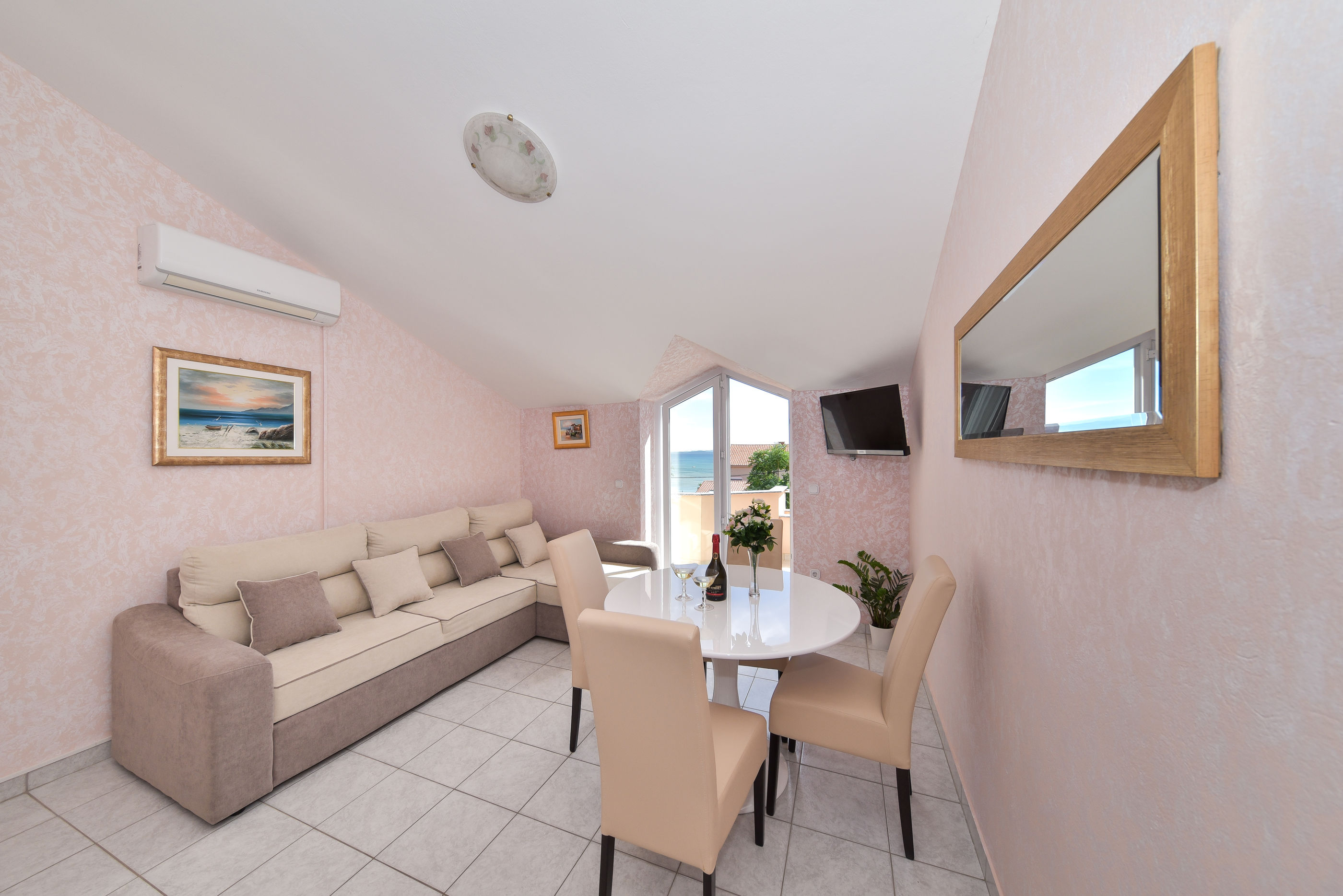 Apartments Medanic 59511-A5