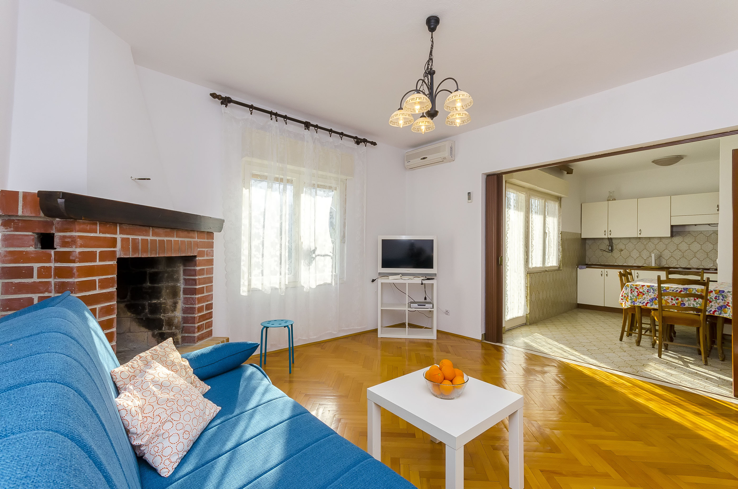House Marija 40331-K1