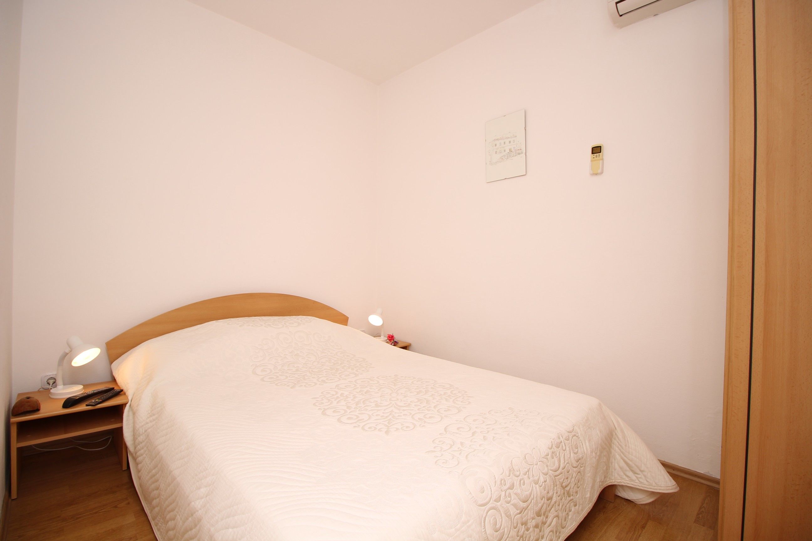 Apartments IVONA 1 62863-A1