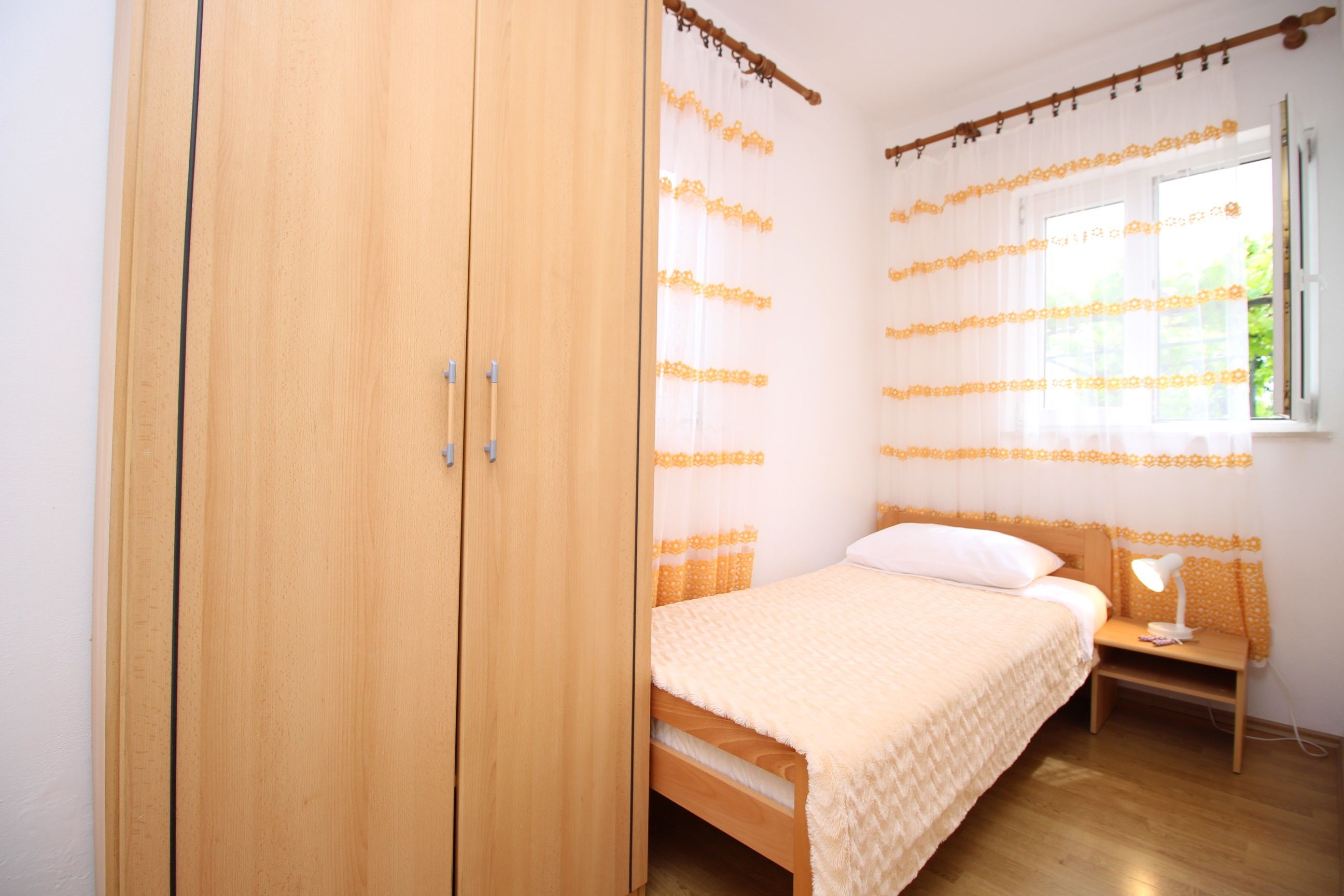 Apartments IVONA 1 62863-A1