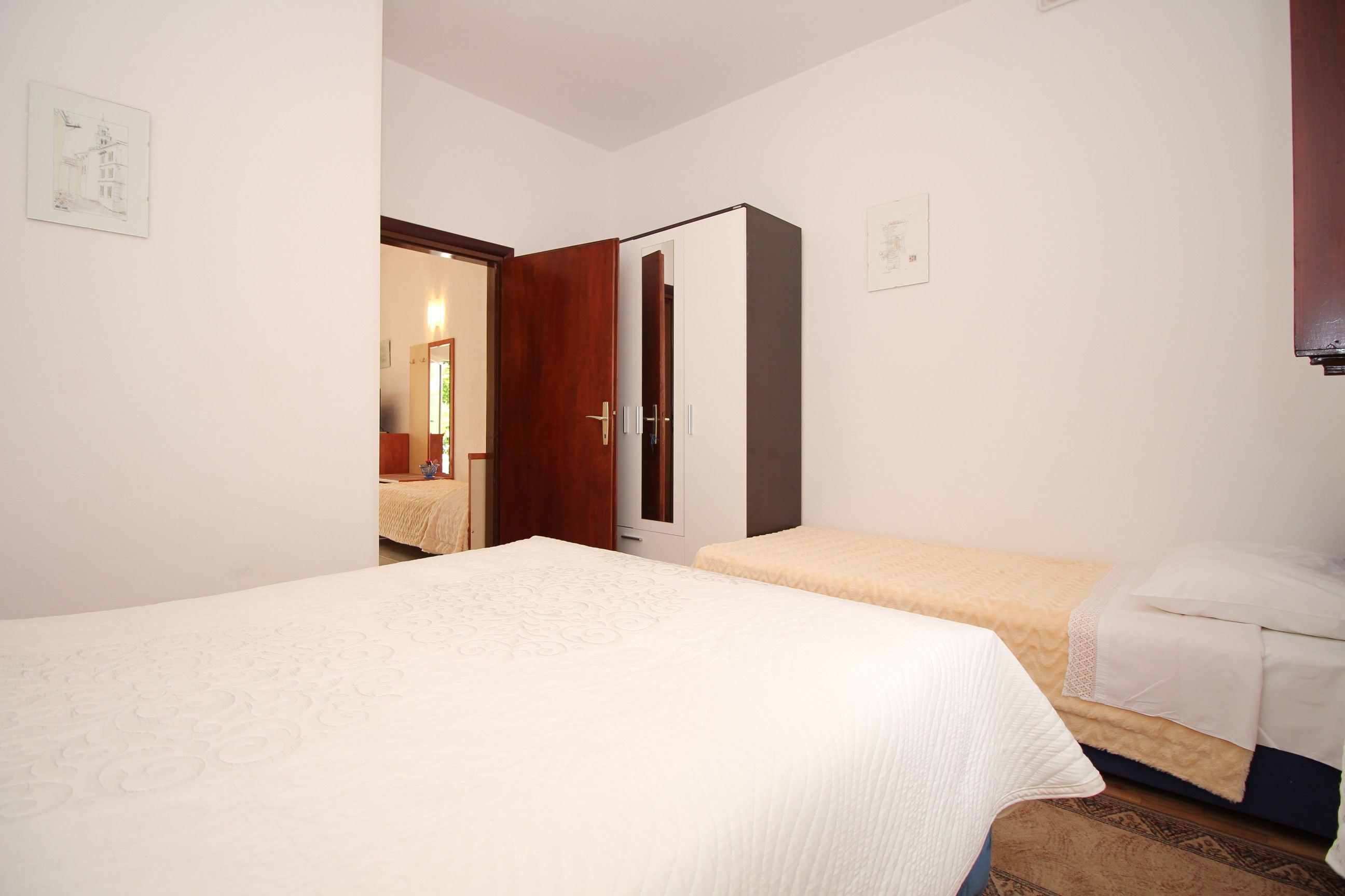 Apartments IVONA 2 62865-A1