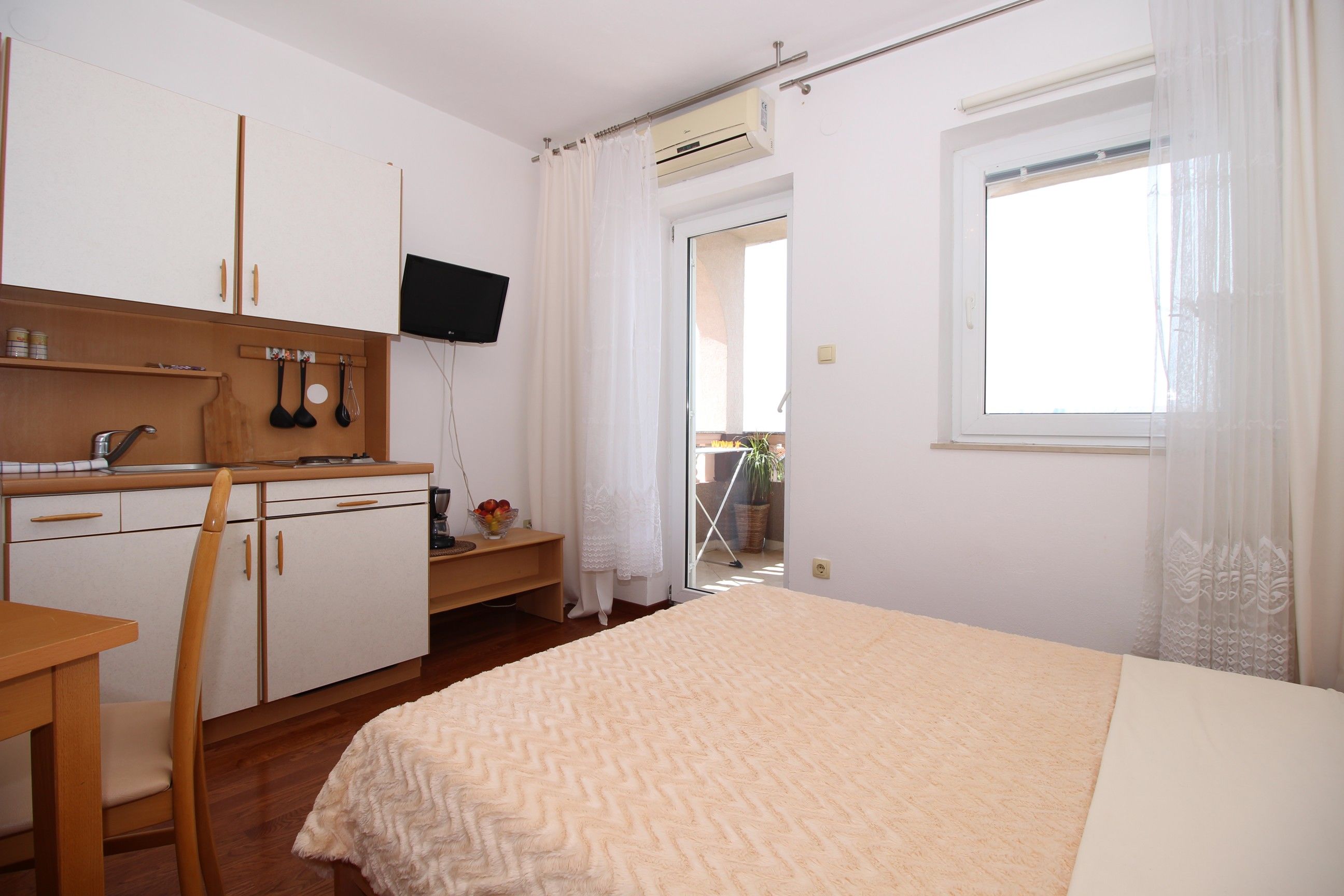 Apartments IVONA 4 62867-A1