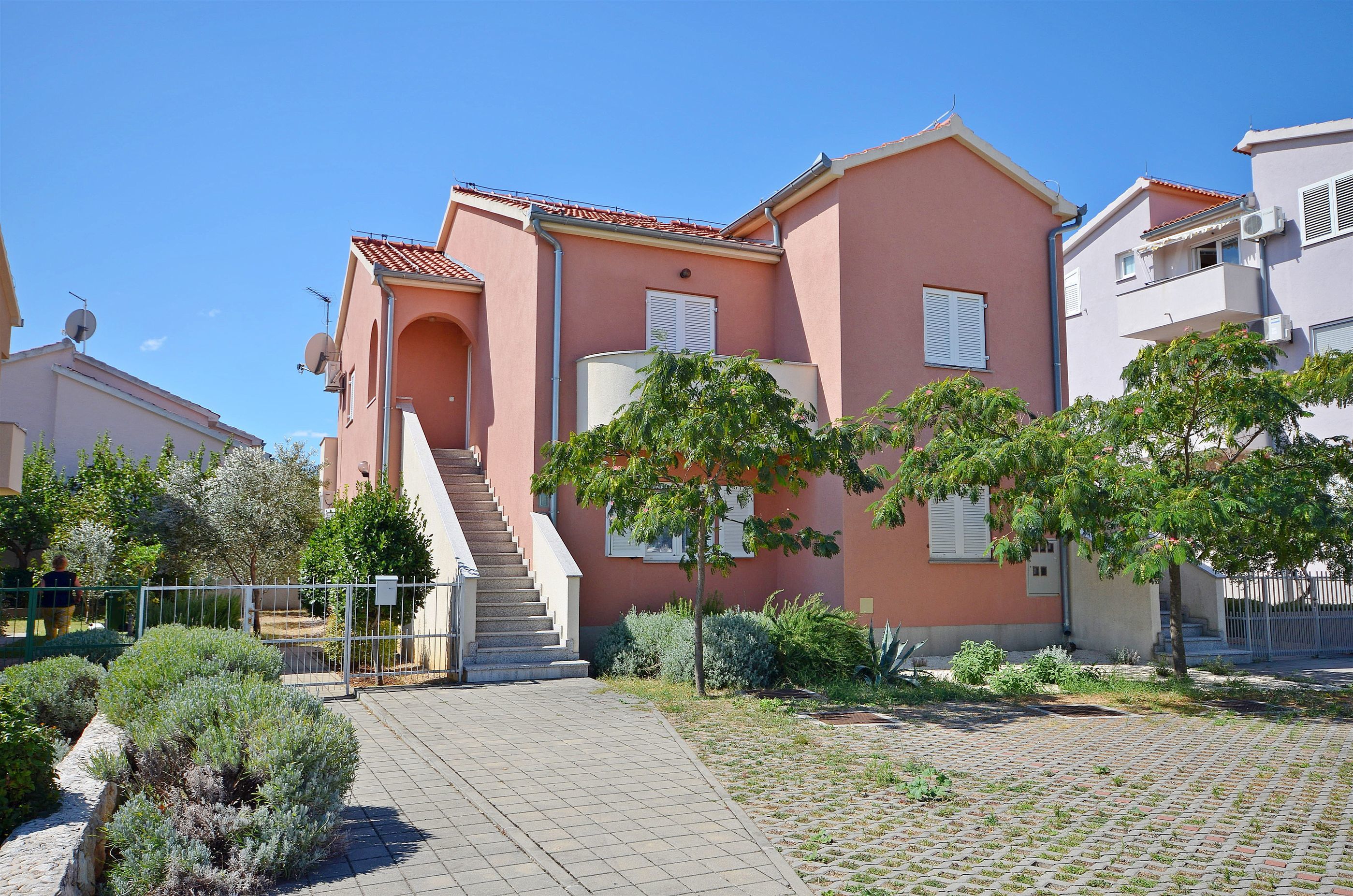 Apartments Danica 20461-A1