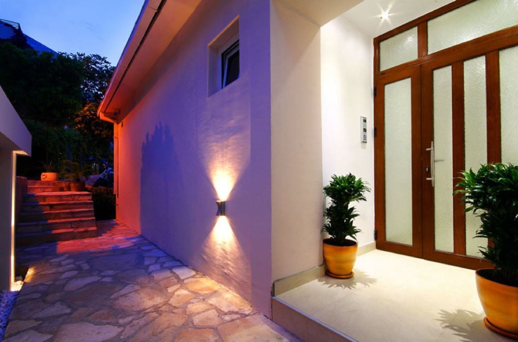 Apartments Ivanović 92981-A2
