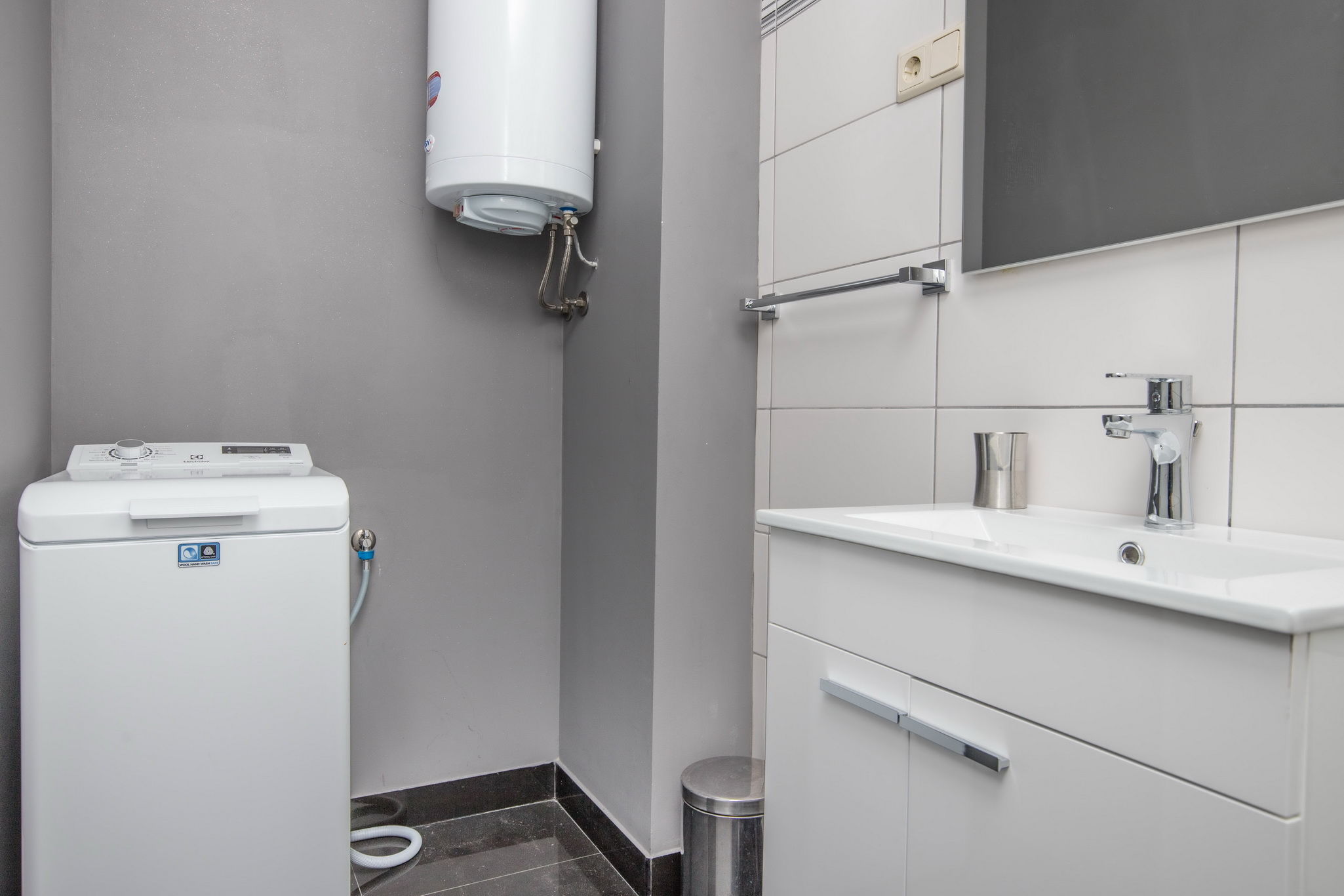 Apartments Adriatic 62874-A1