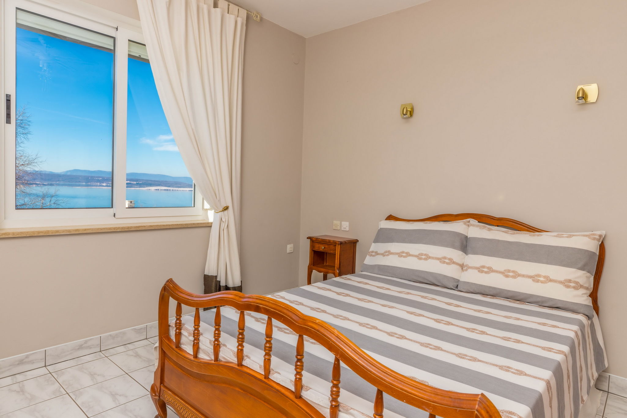 Apartments Adriatic 2 62875-A1