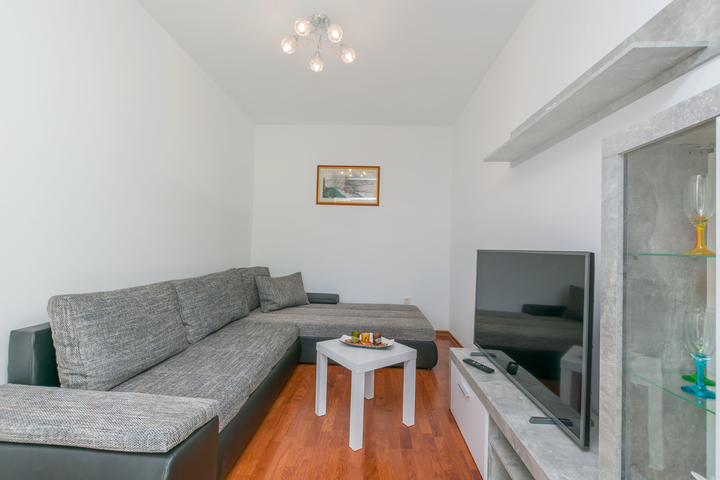 Apartment Ivano 61101-A1