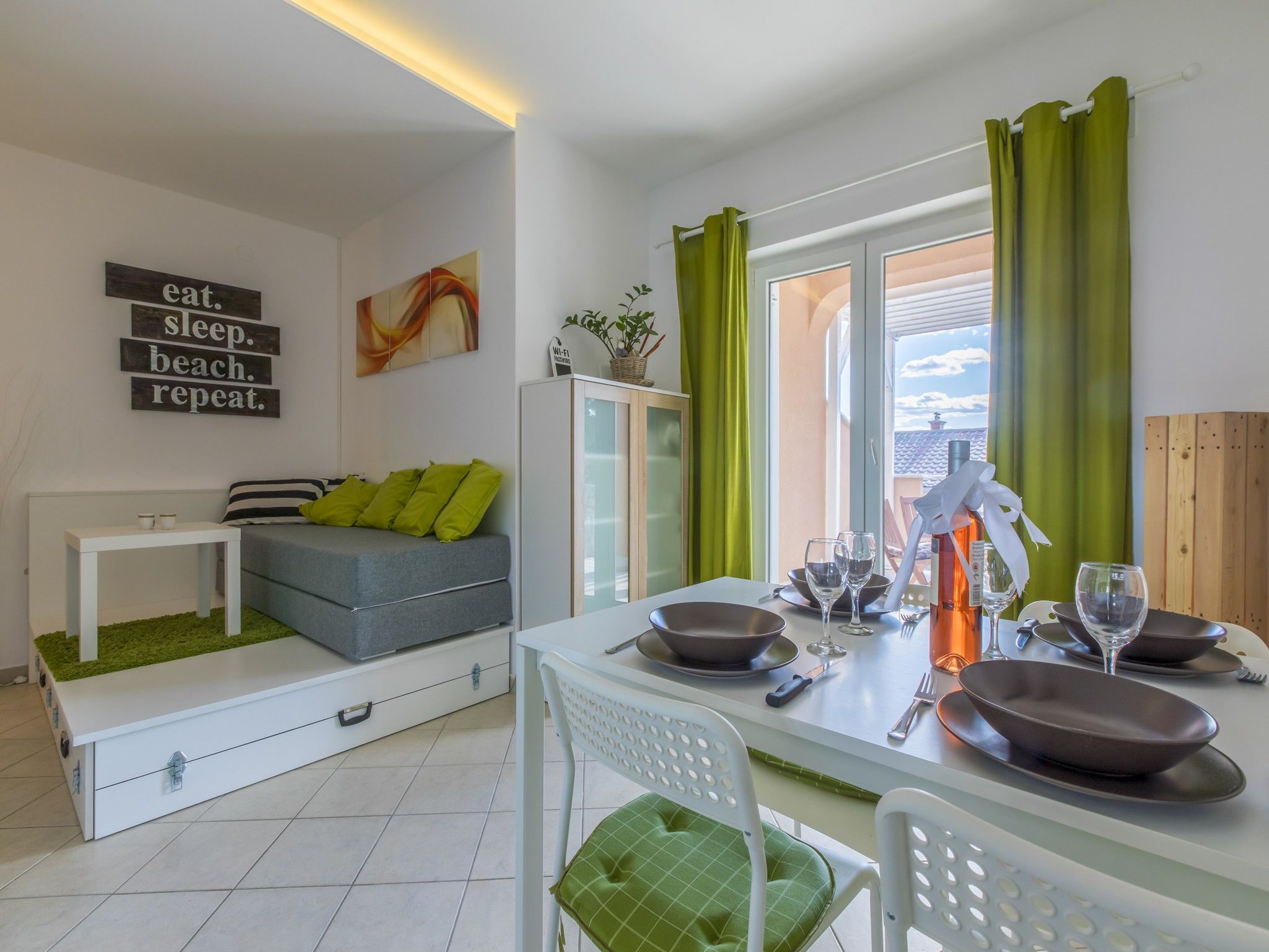 Apartment Color Green 62857-A1