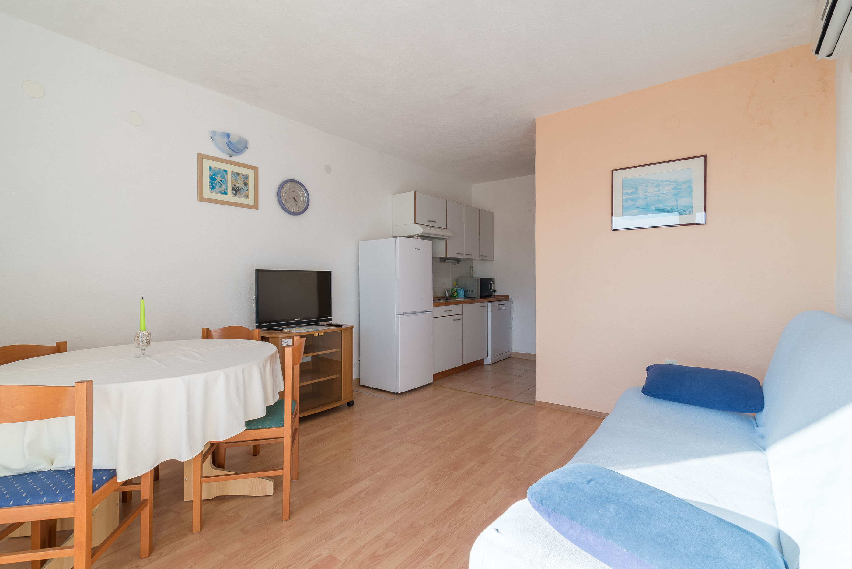 Apartments Nediljka 40397-A2