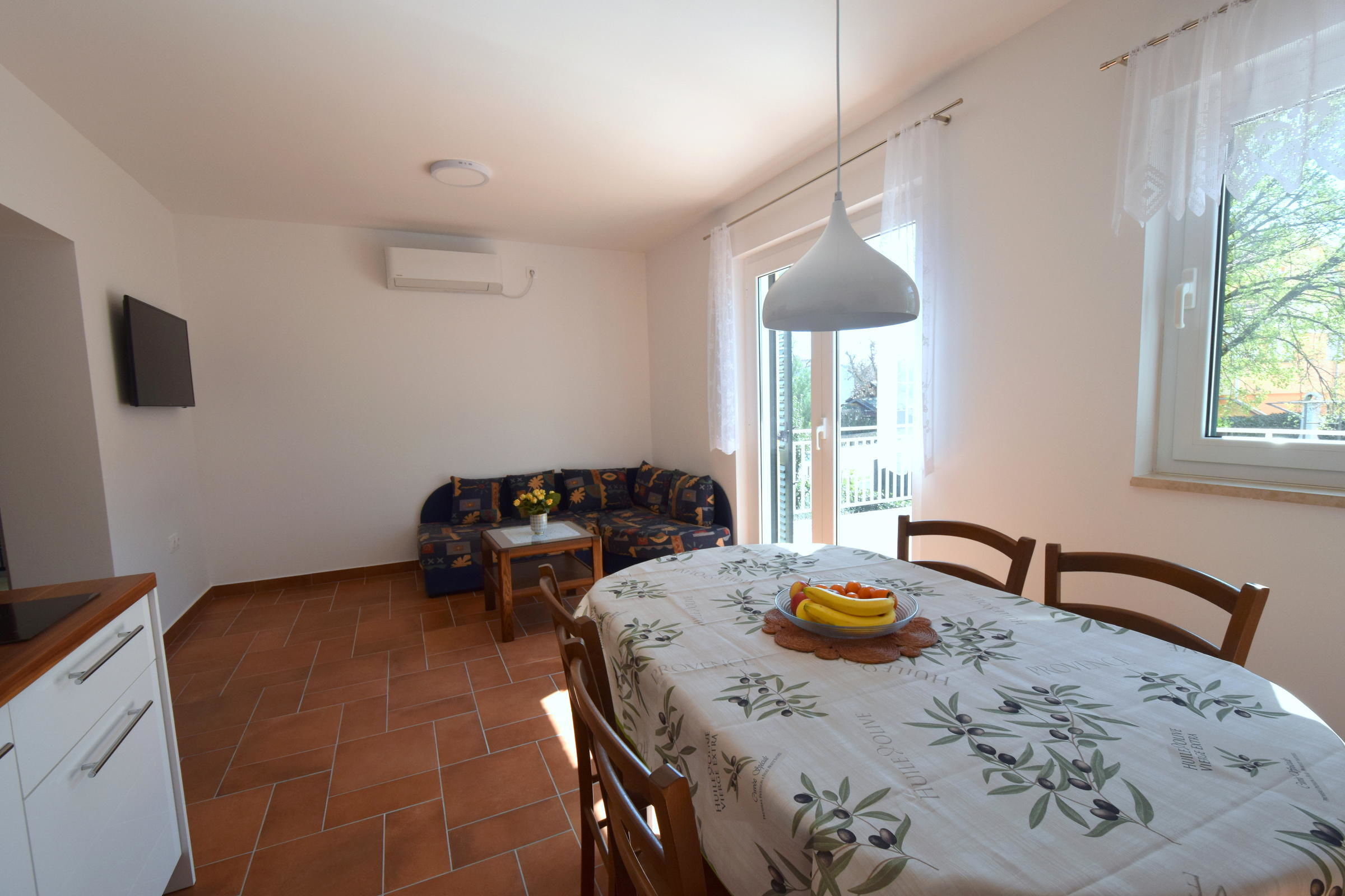 Apartments Vukas 62105-A1
