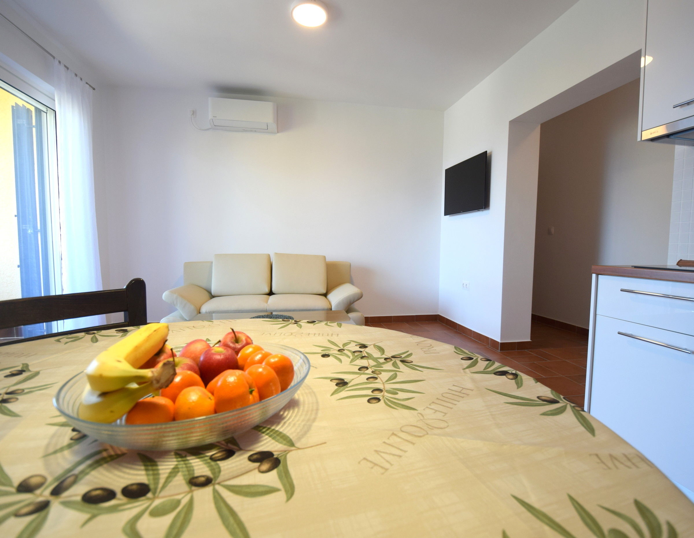 Apartments Vukas 62105-A2