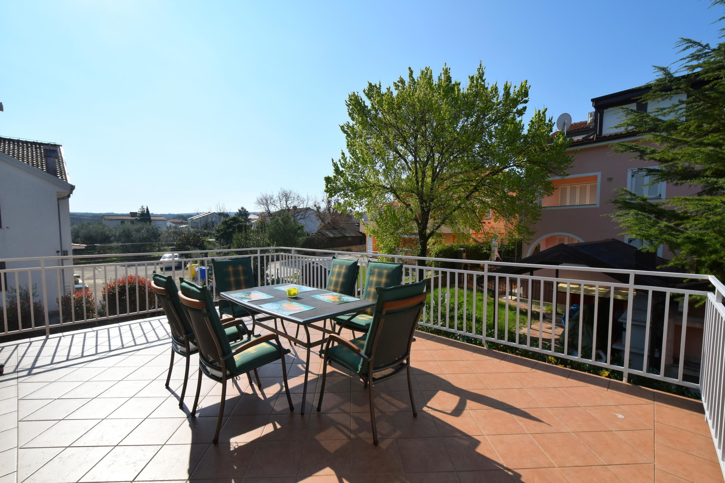 Apartments Vukas 62105-A1