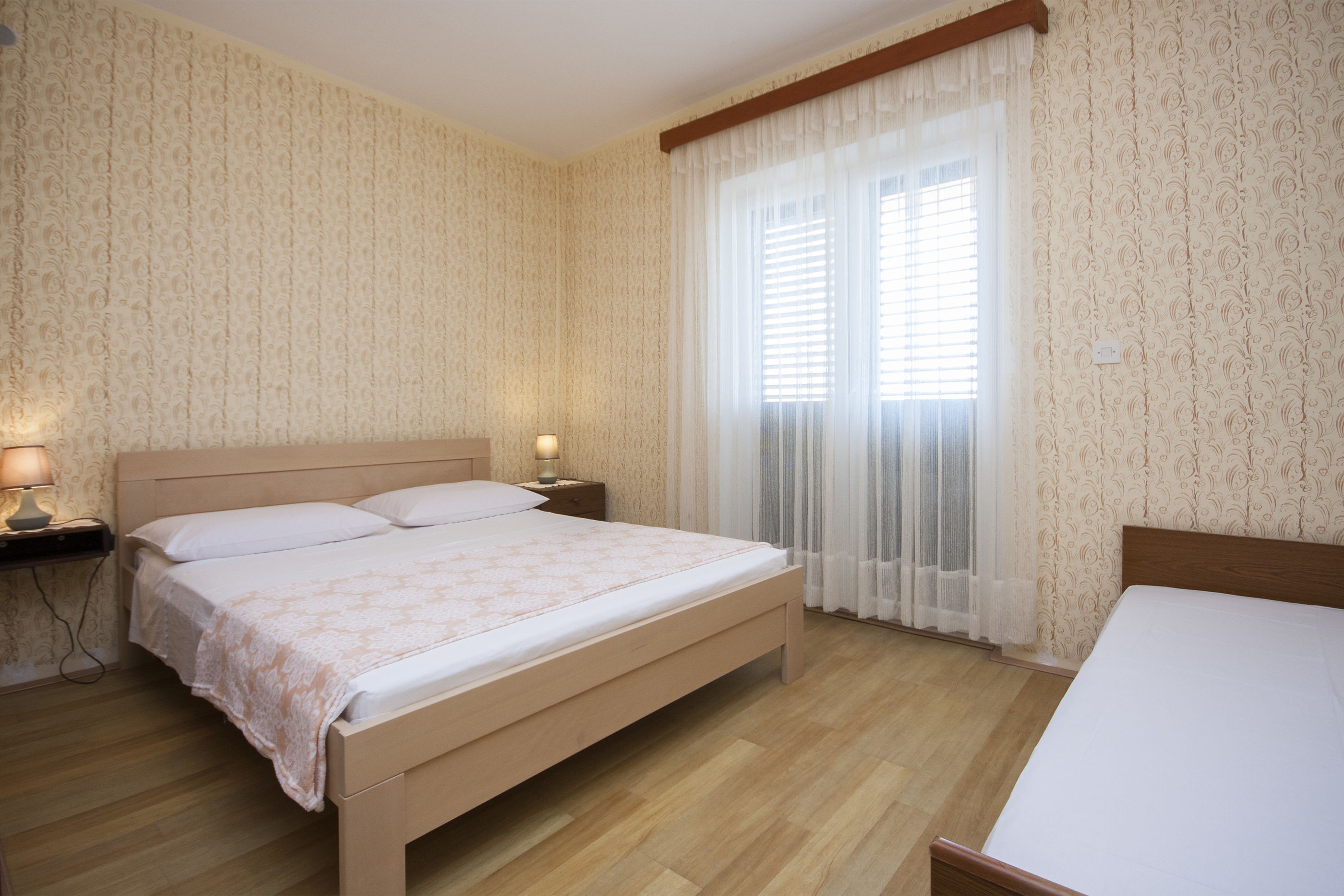 Apartments Frane 20431-A2