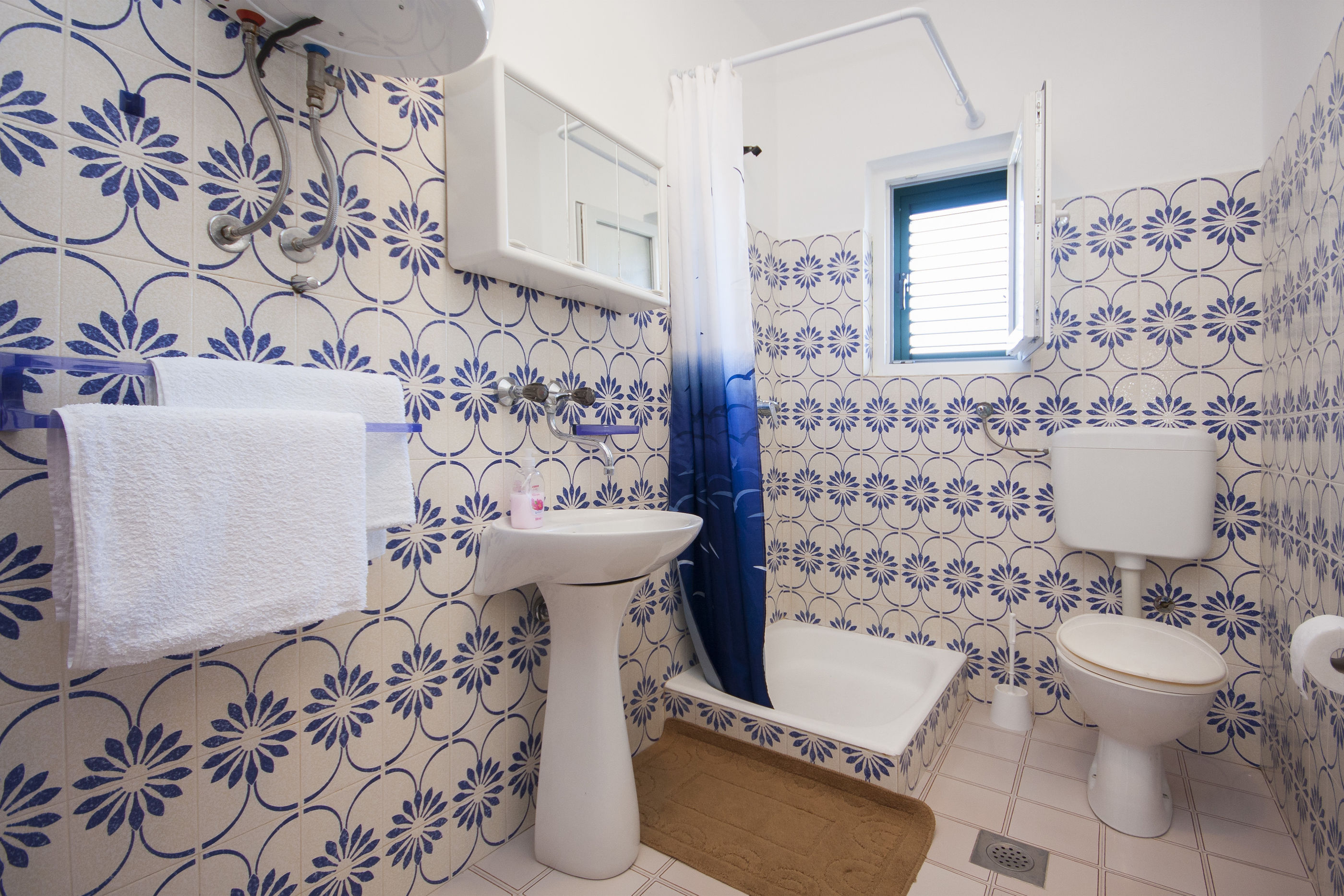Apartments Frane 20431-A2